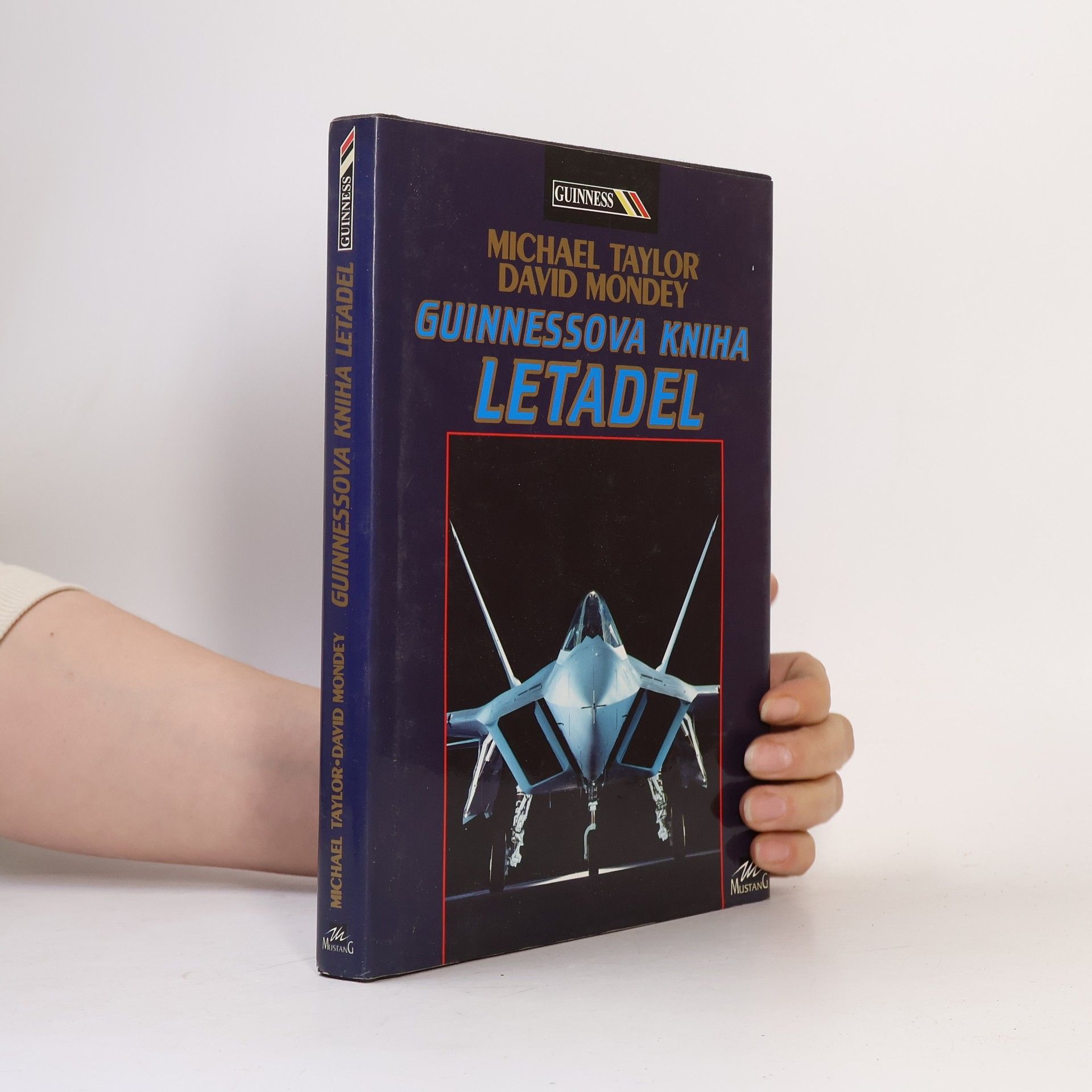Michael J. H. Taylor Guinnessova kniha letadel