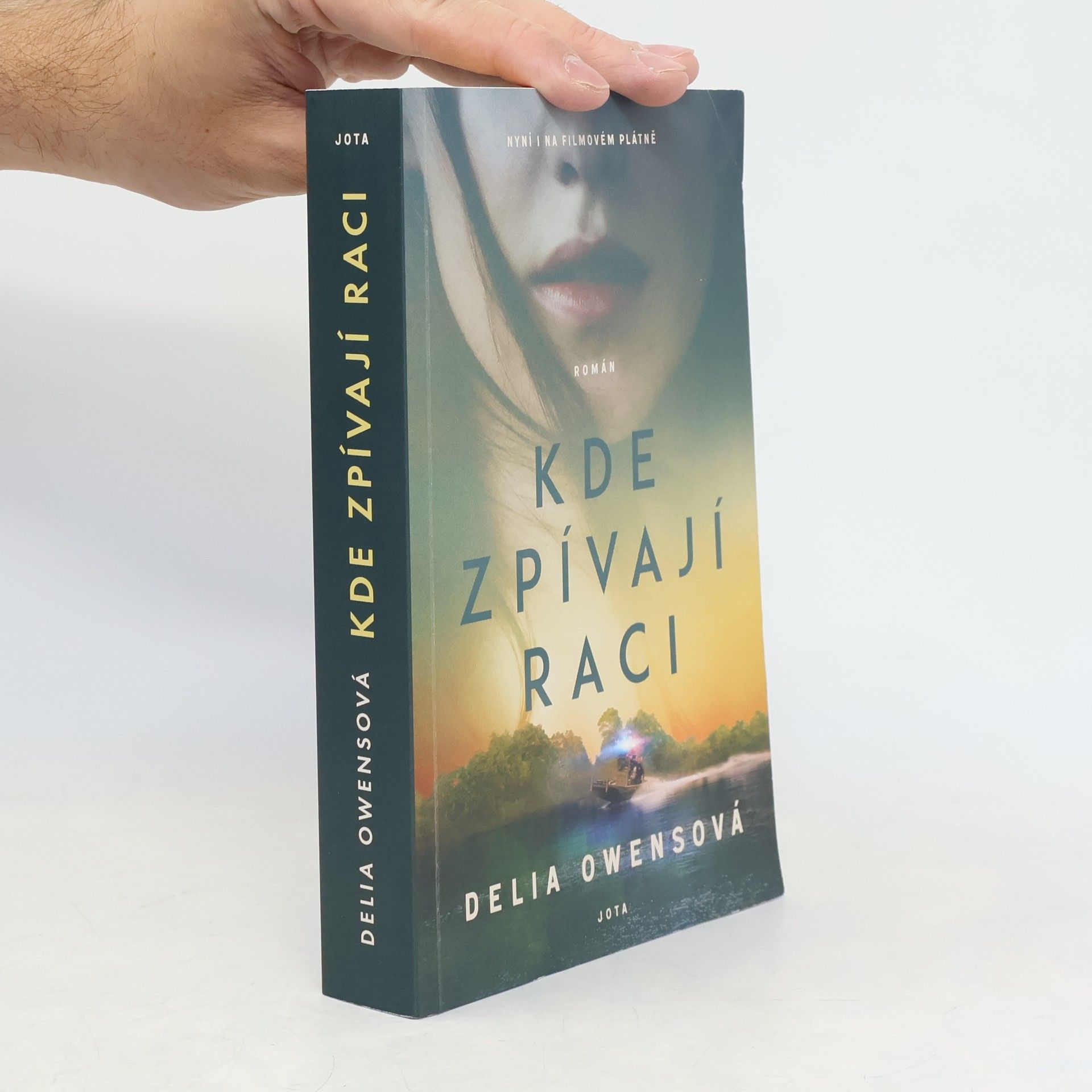Delia Owens Kde zpívají raci