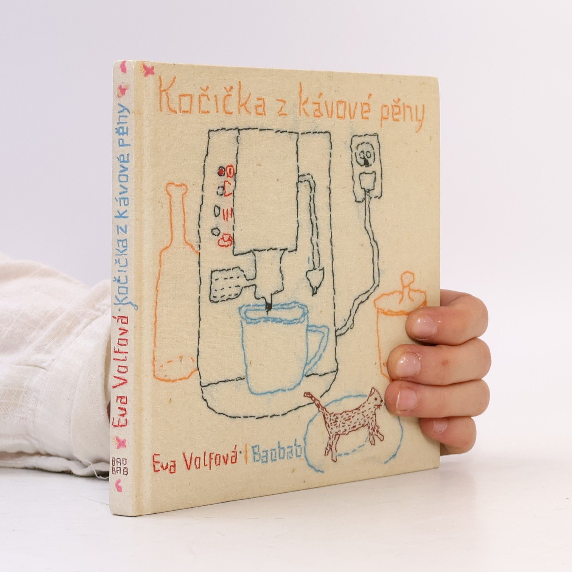Tereza Horvathová Kočička z kávové pěny