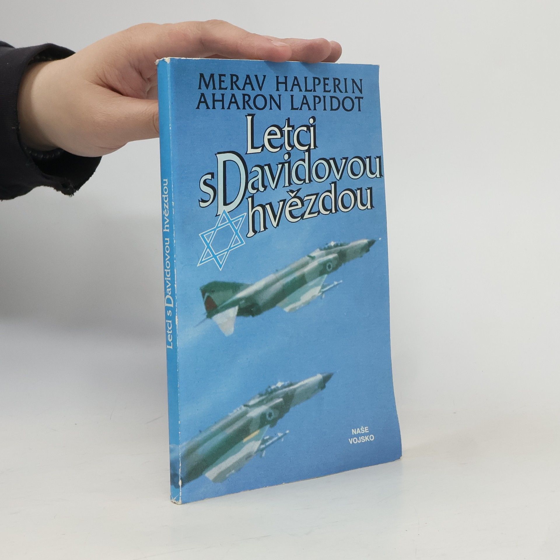 Aharon Lapidot Letci s Davidovou hvězdou