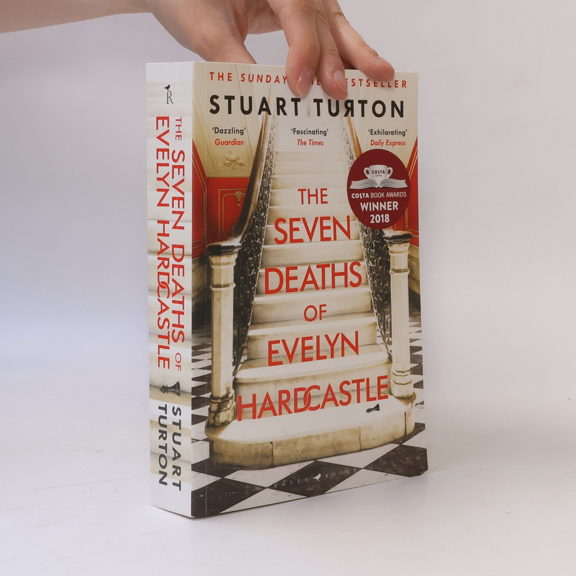 The seven deaths of Evelyn Hardcastle