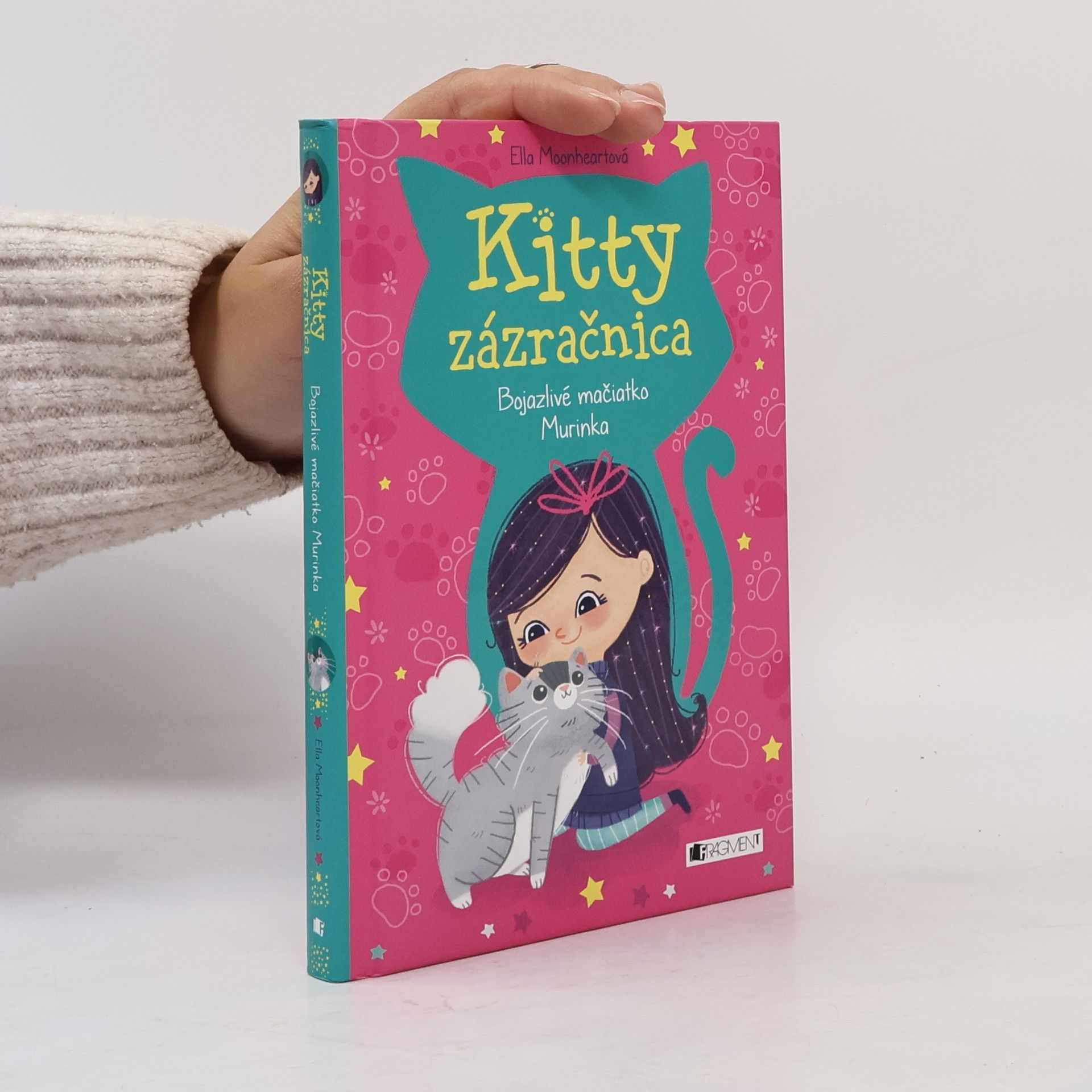Ella Moonheart kitty zázračnica: bojazlivé mačiatko Murinka