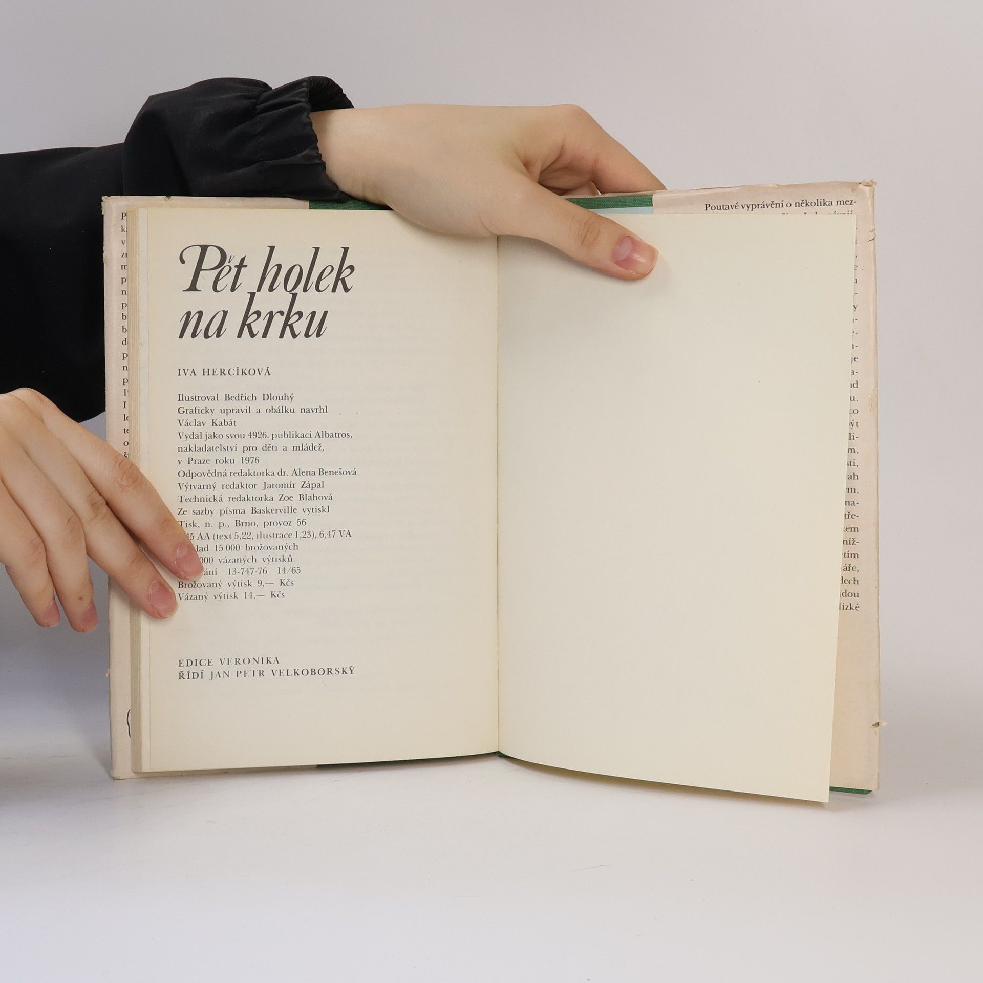 Iva Hercíková Pět holek na krku