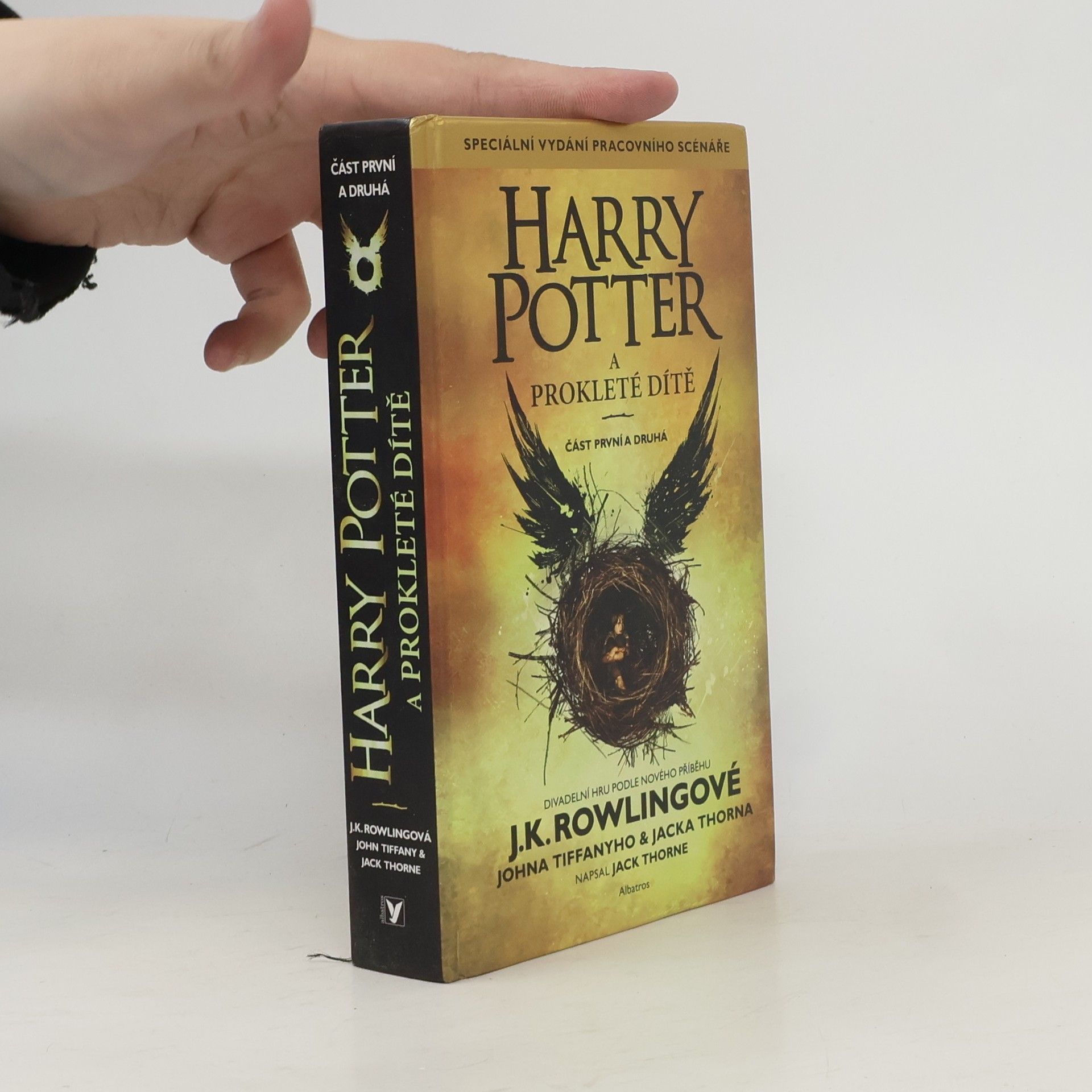 Jack Thorne Harry Potter a prokleté dítě