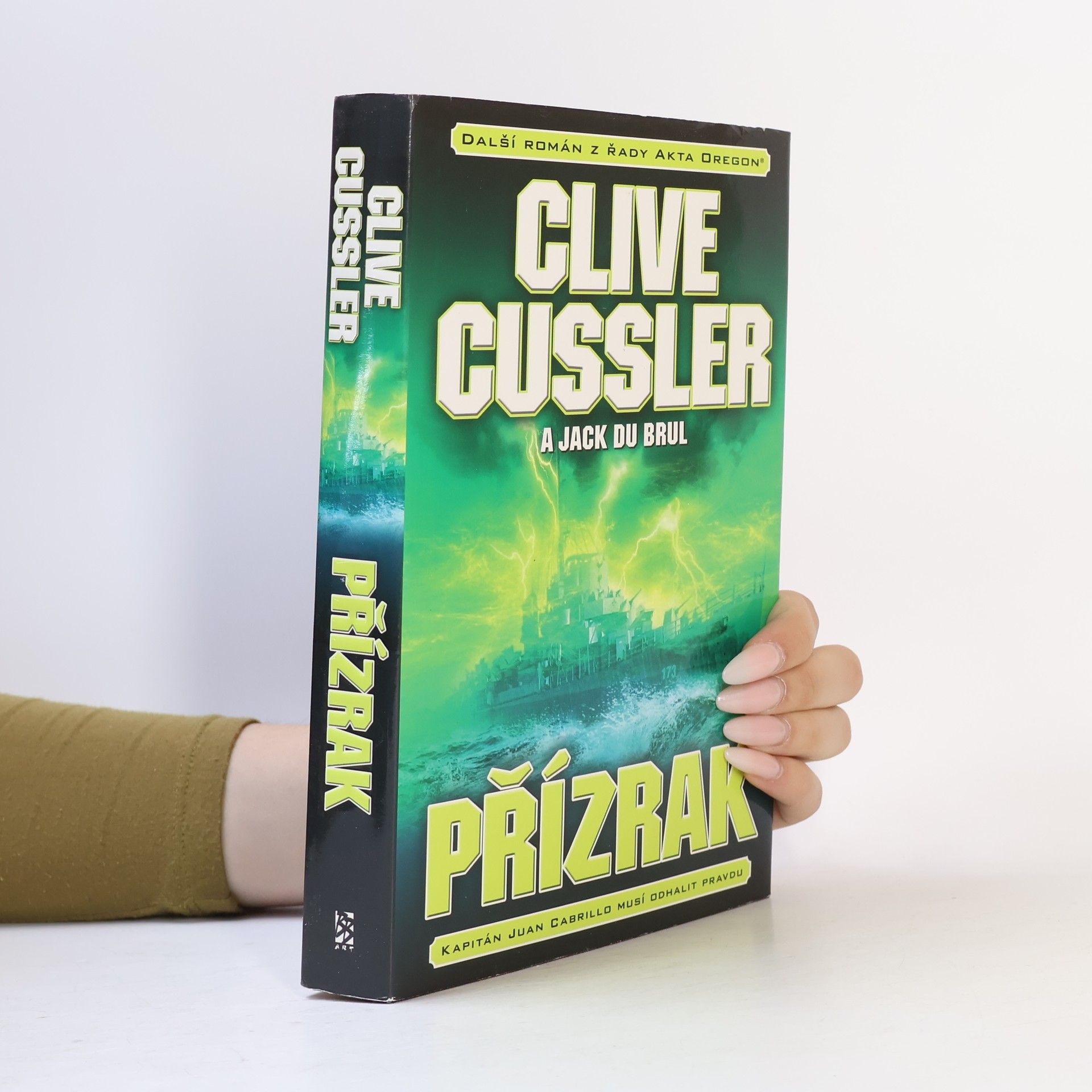 Clive Cussler Přízrak