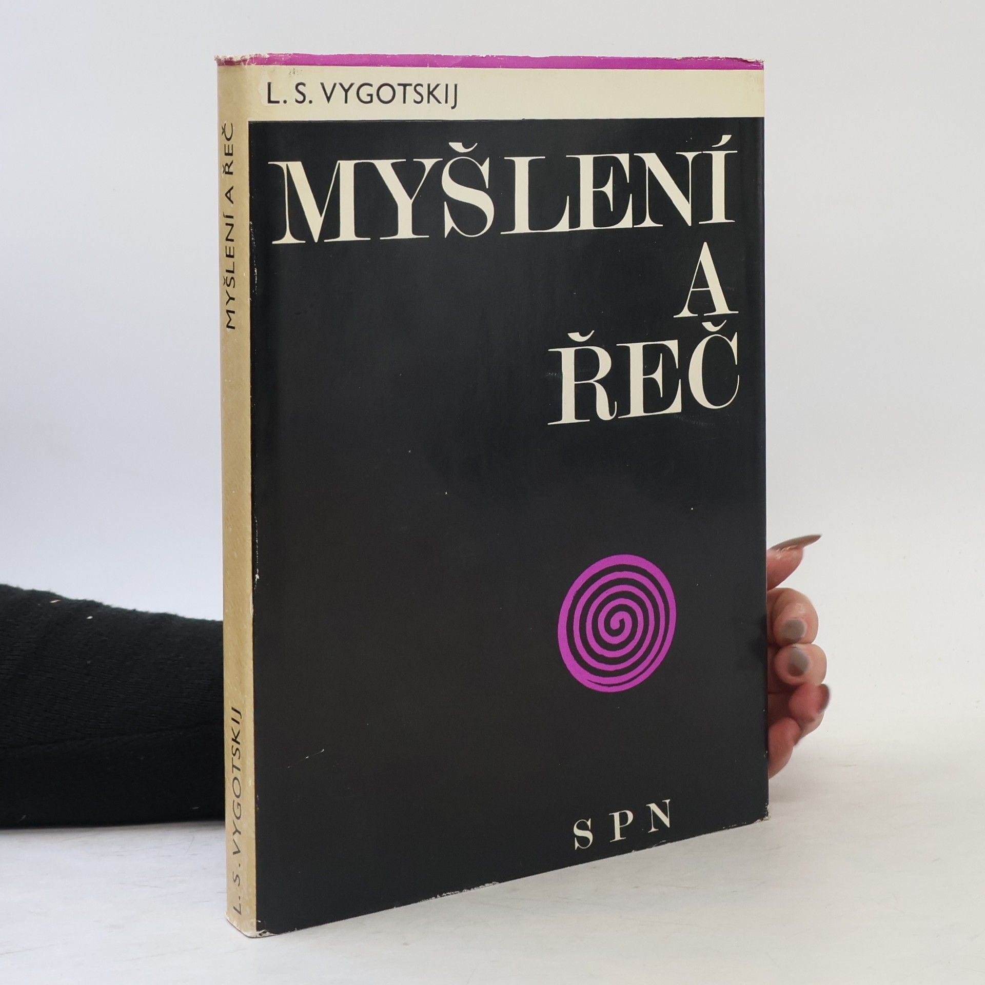 L. S. Vygotskij Myšlení a řeč