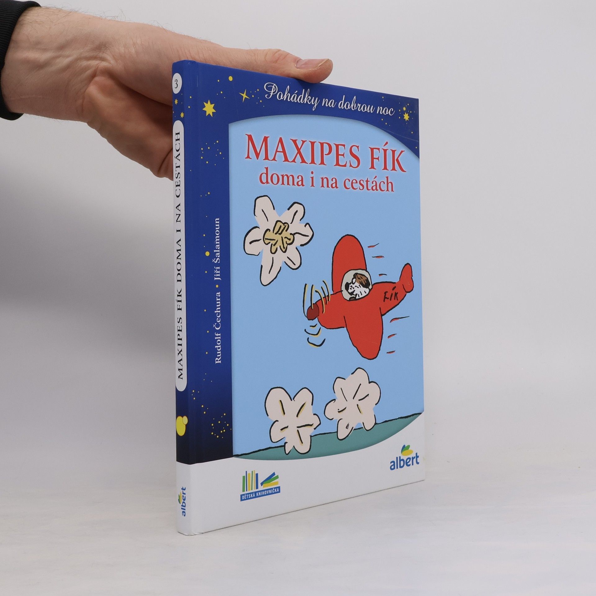 Maxipes Fík doma i na cestách