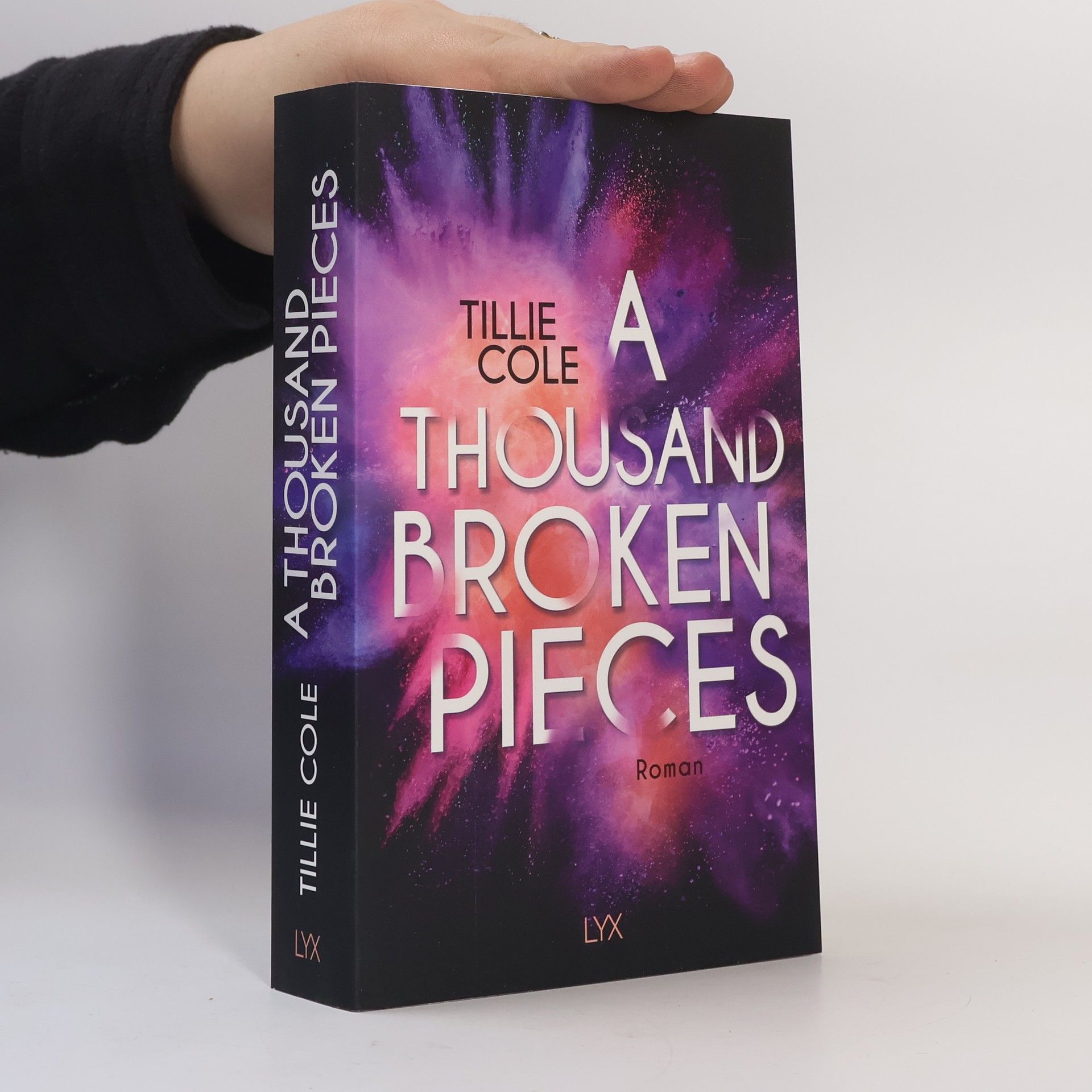 Tillie Cole A Thousand Broken Pieces / Blossom Grove Bd.2