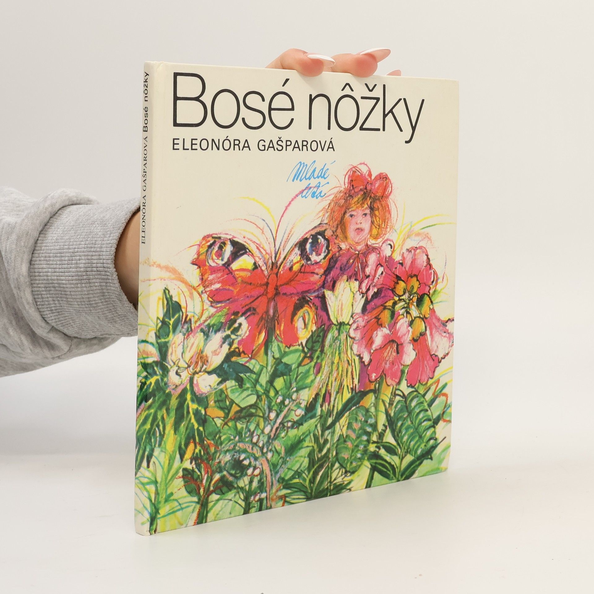 Eleonóra Gašparová Bosé nôžky