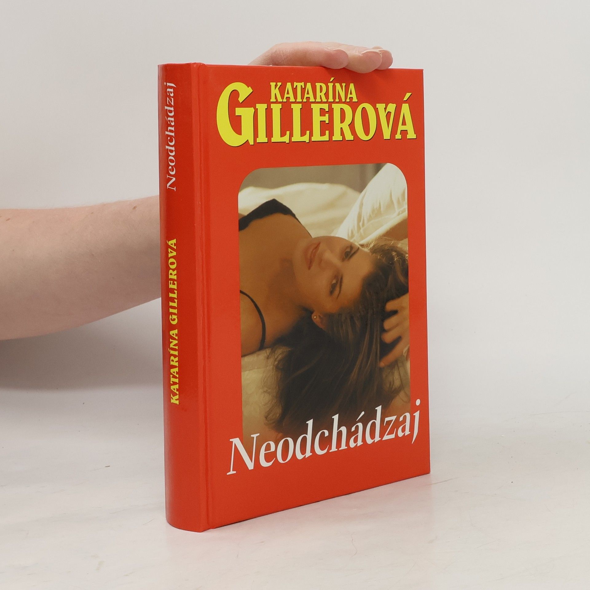 Katarína Gillerová Neodchádzaj