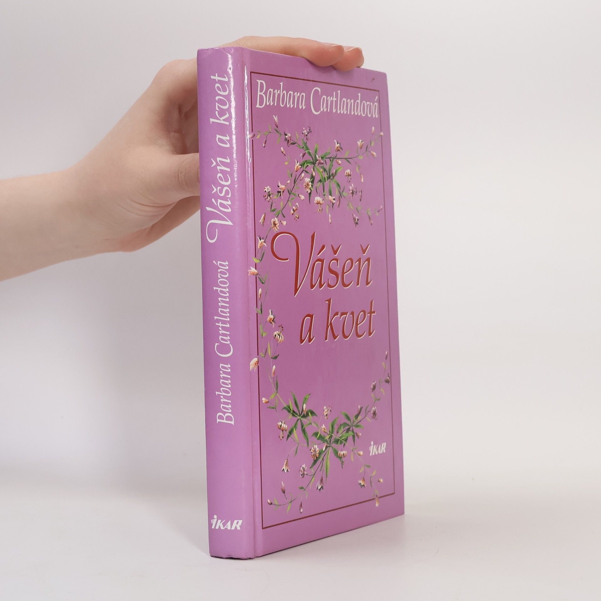 Barbara Cartland Vášeň a kvet
