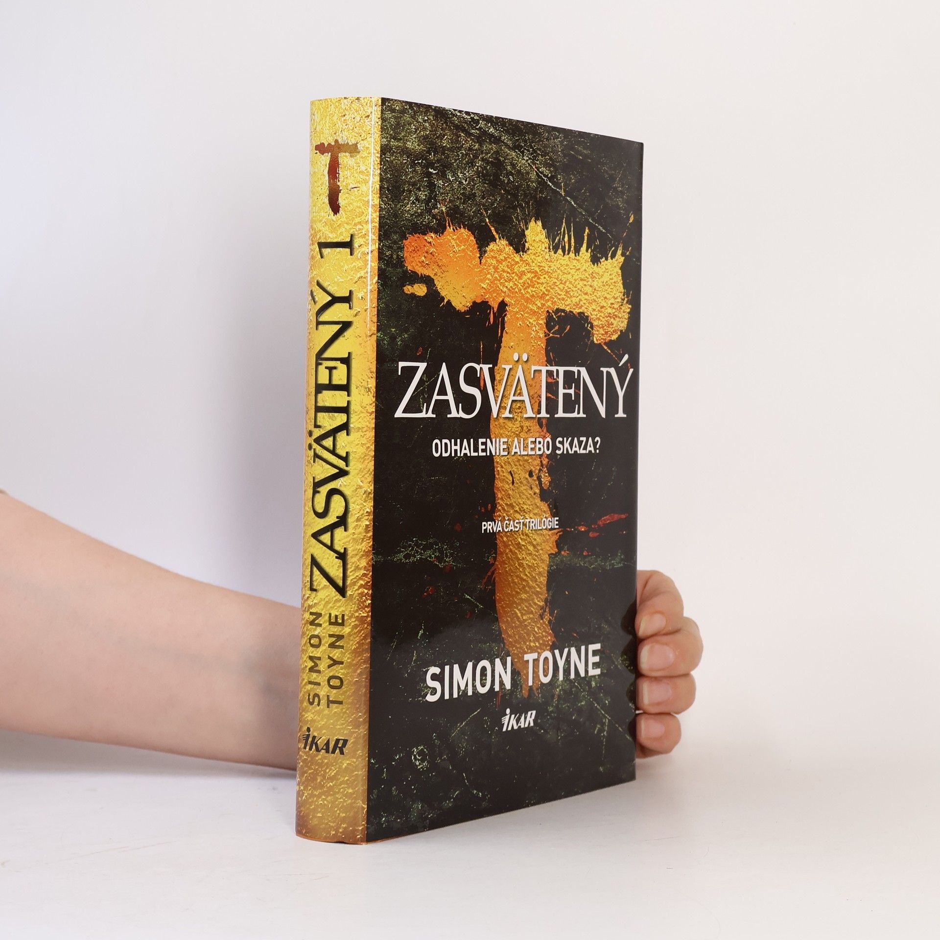 Simon Toyne Zasvätený