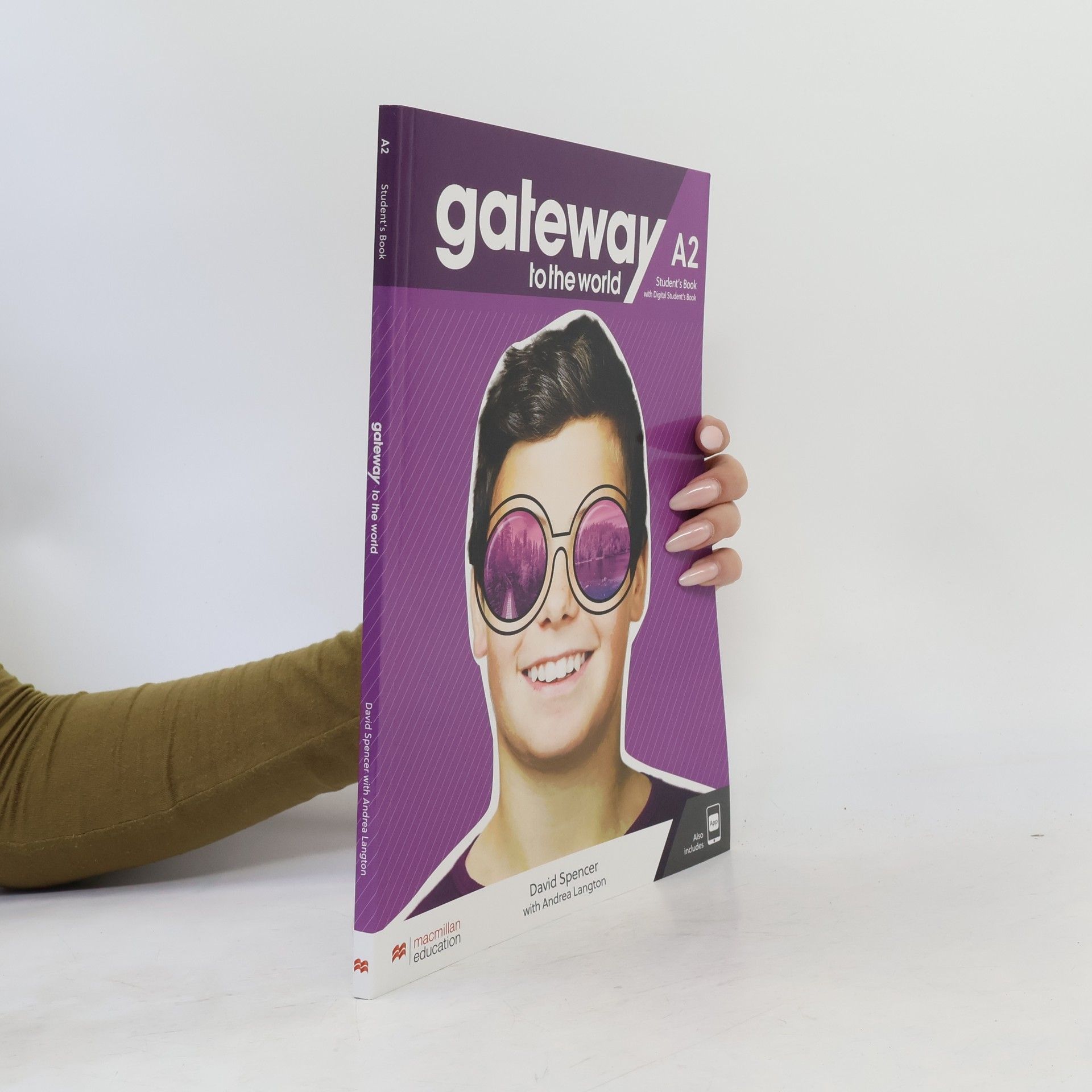 David Spencer Gateway to the World A2 Student's Book with Student's App and Digital Student's Book