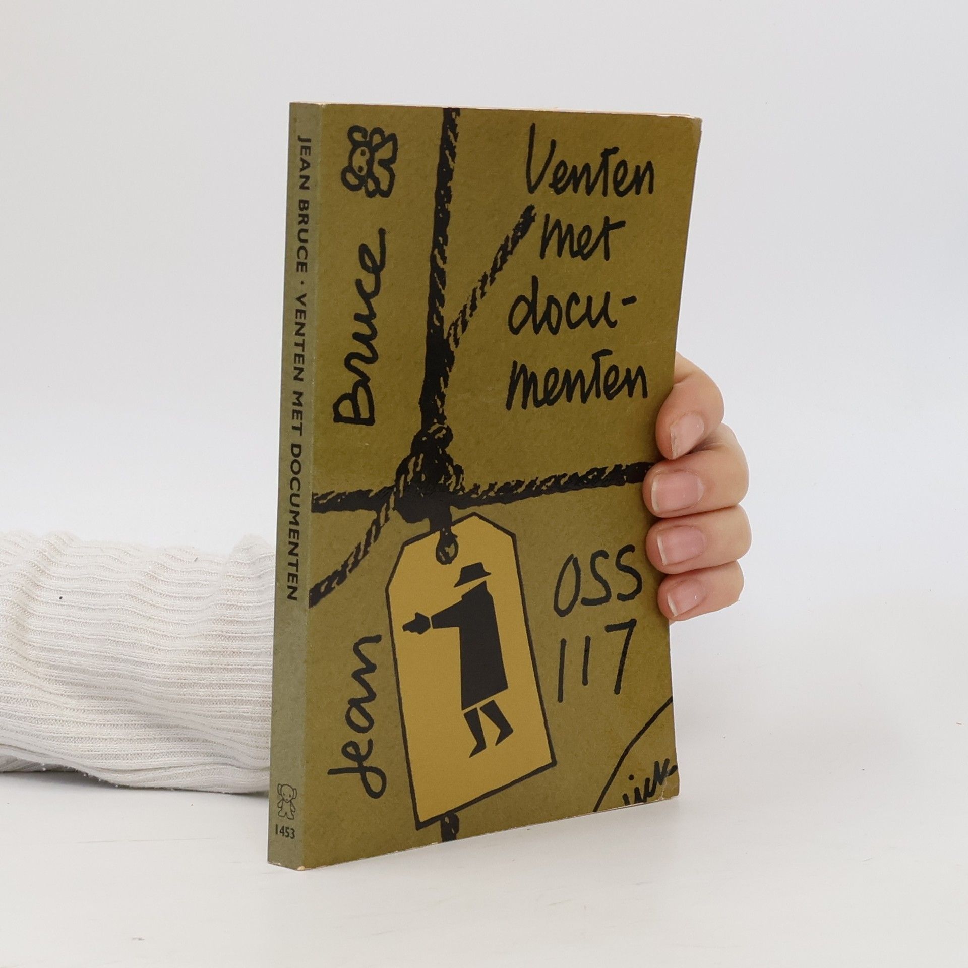 Jean Alexandre Brochet OSS 117: Venten met documenten
