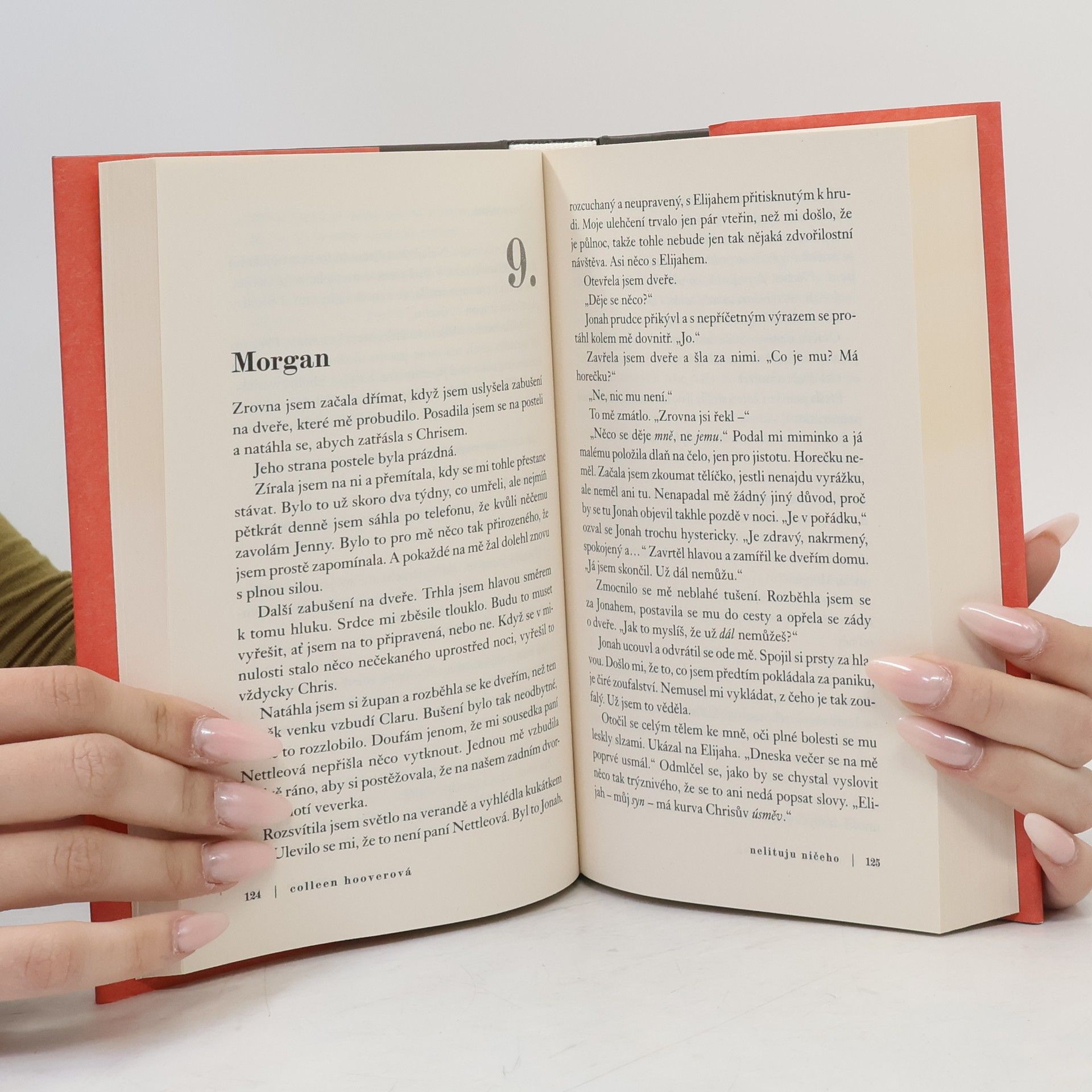 Colleen Hoover Nelituju ničeho