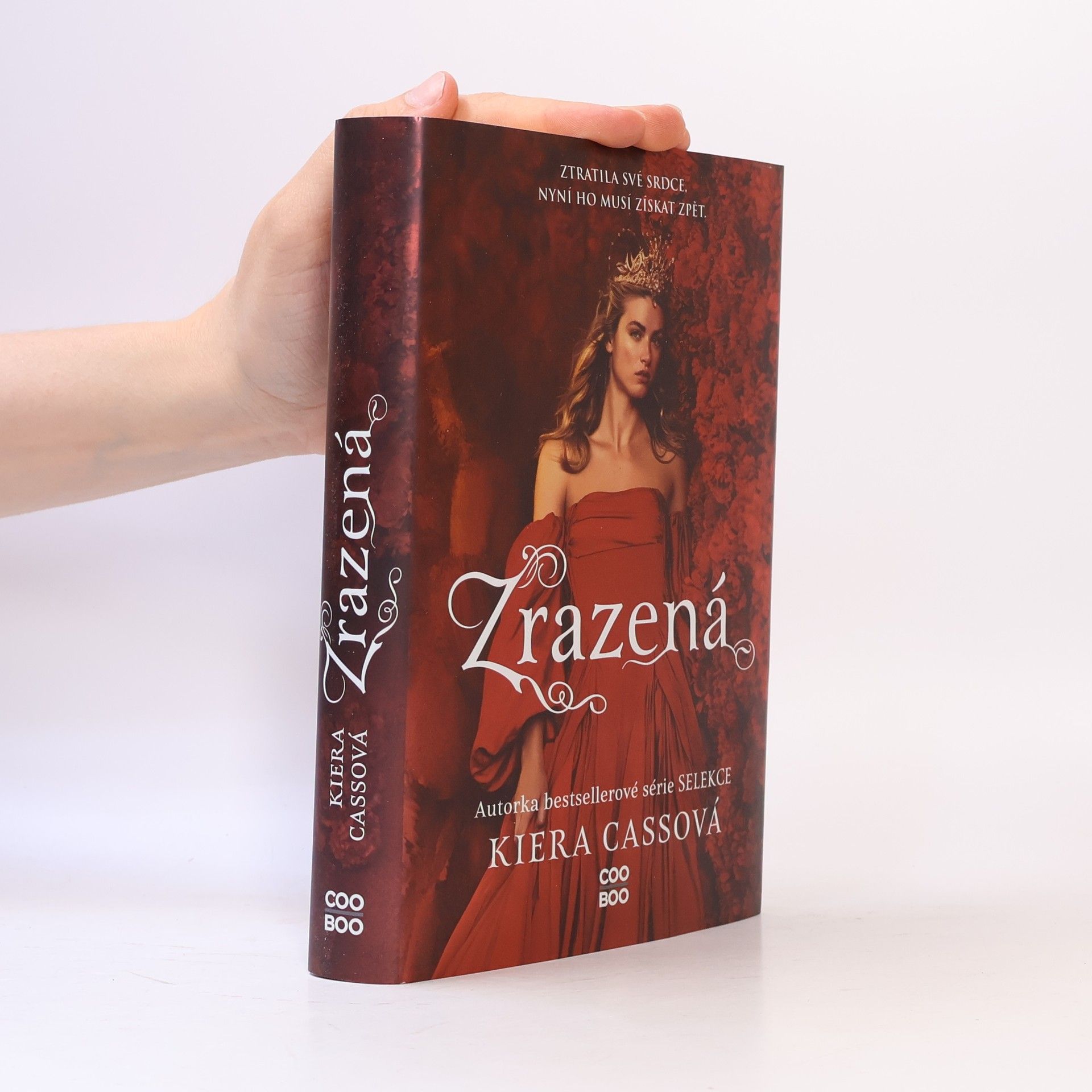 Kiera Cass Zrazená