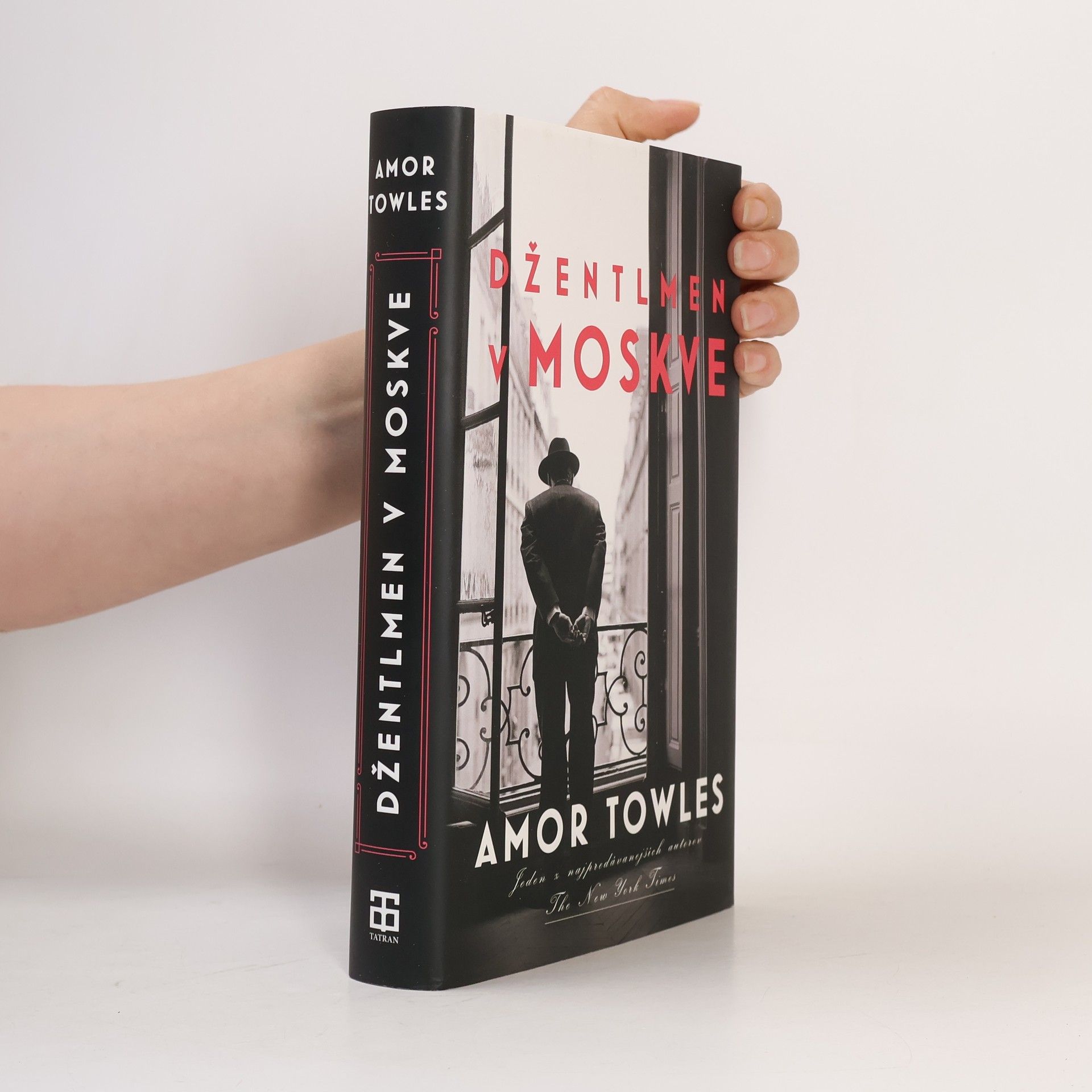 Amor Towles Džentlmen v Moskve