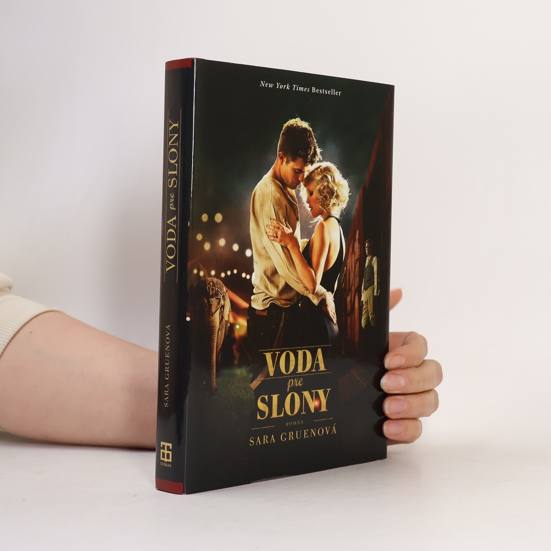 Sara Gruen Voda pre slony