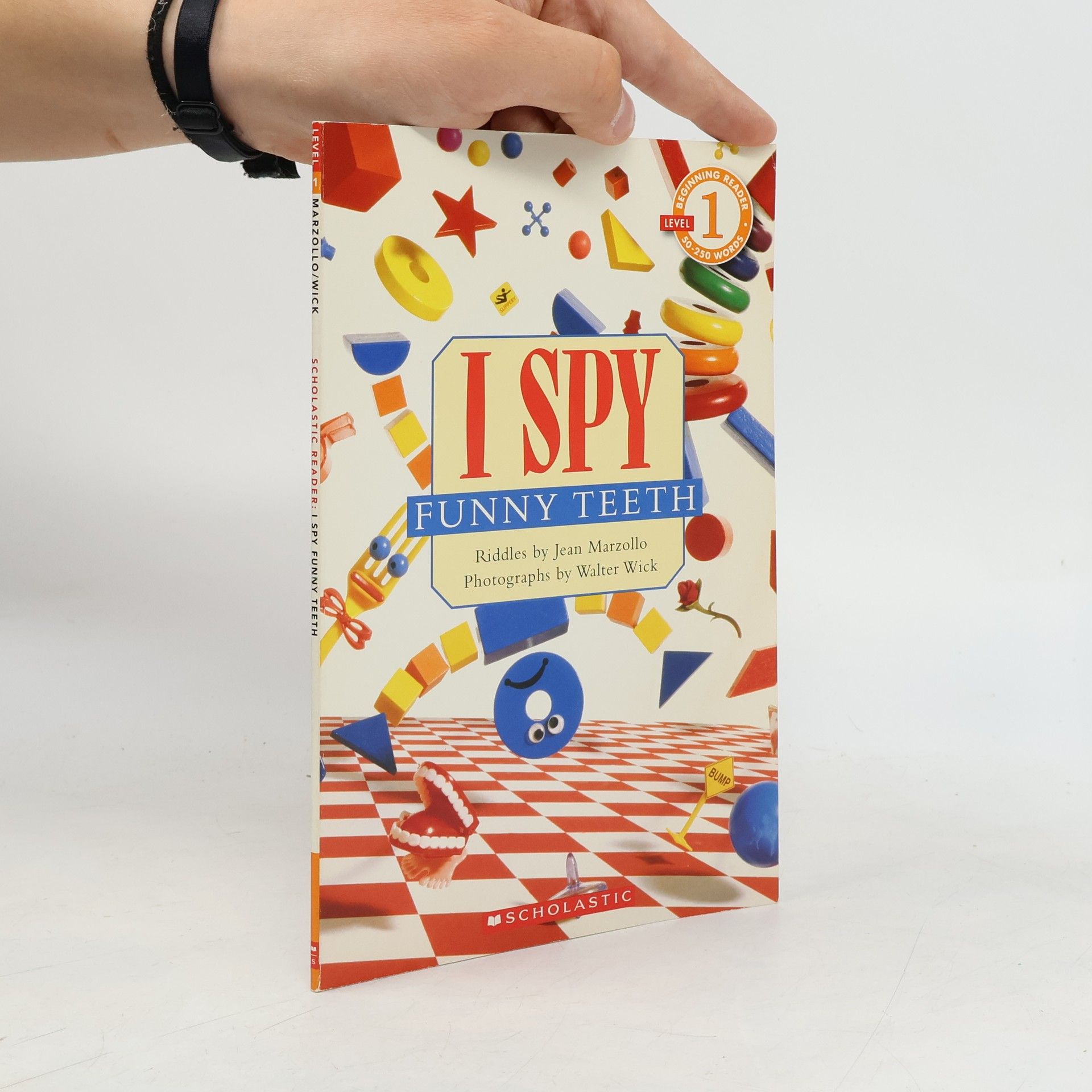 Jean Marzollo I Spy Funny Teeth (Scholastic Reader, Level 1)