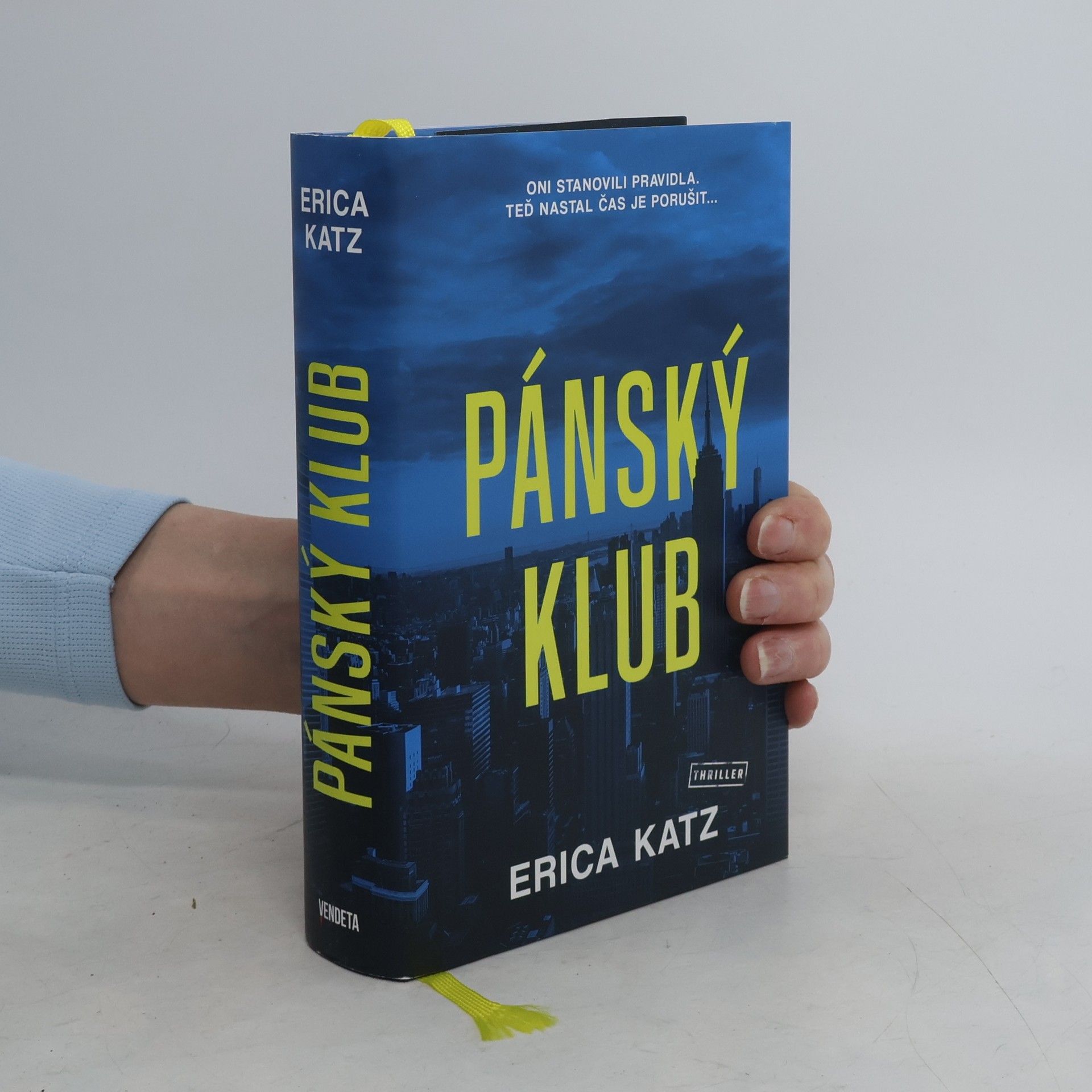 Erica Katz Pánský klub