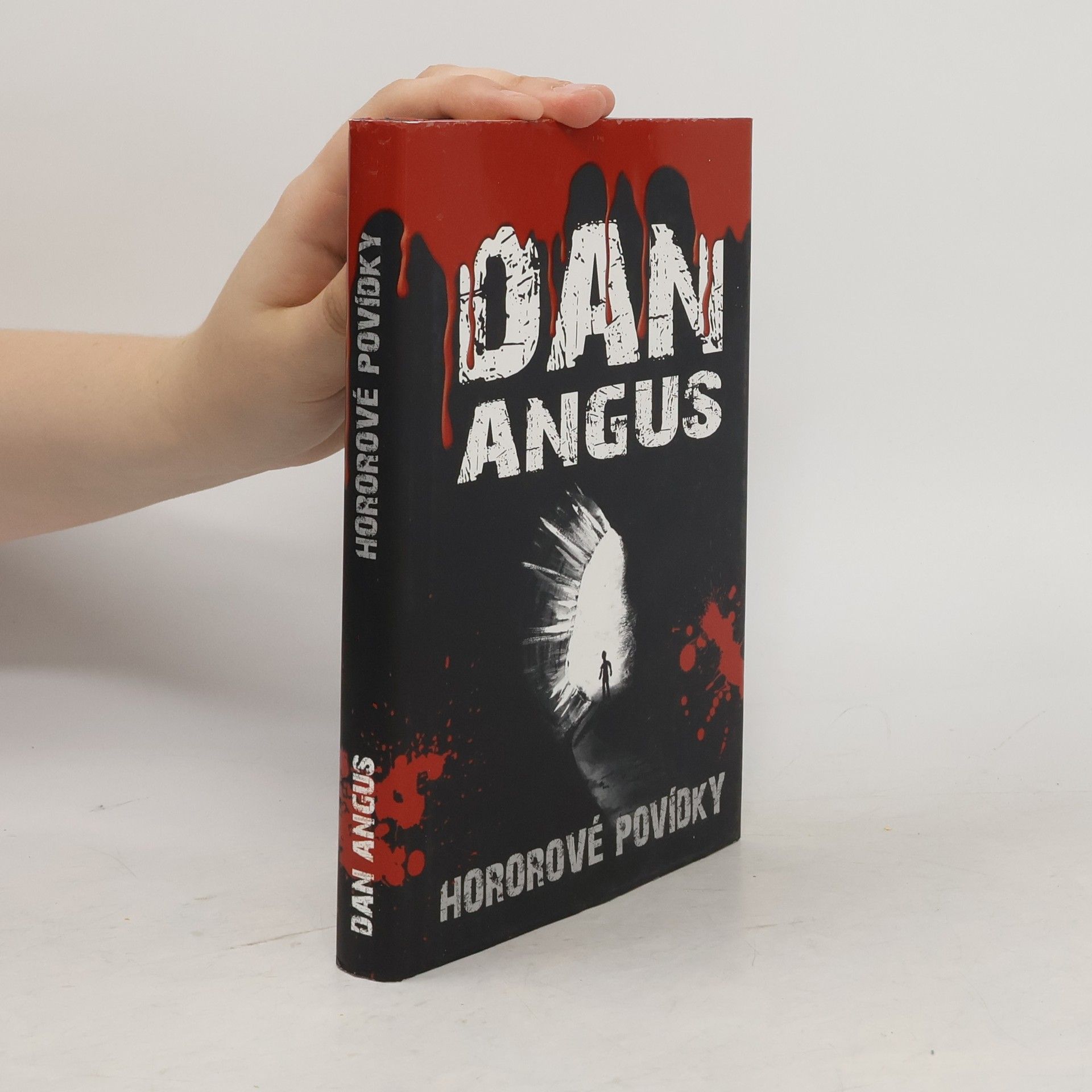 Dan Angus Hororové povídky
