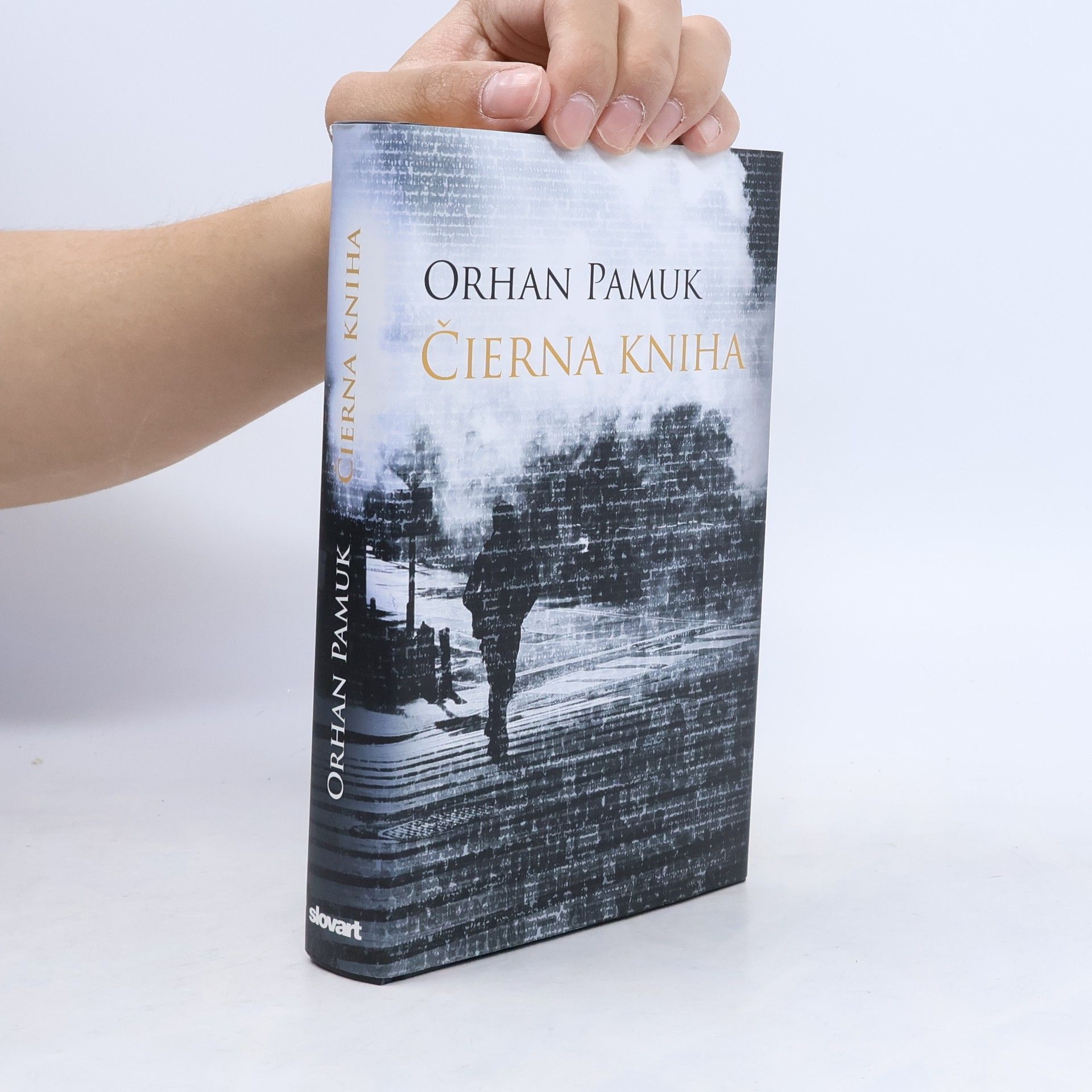 Orhan Pamuk Čierna kniha