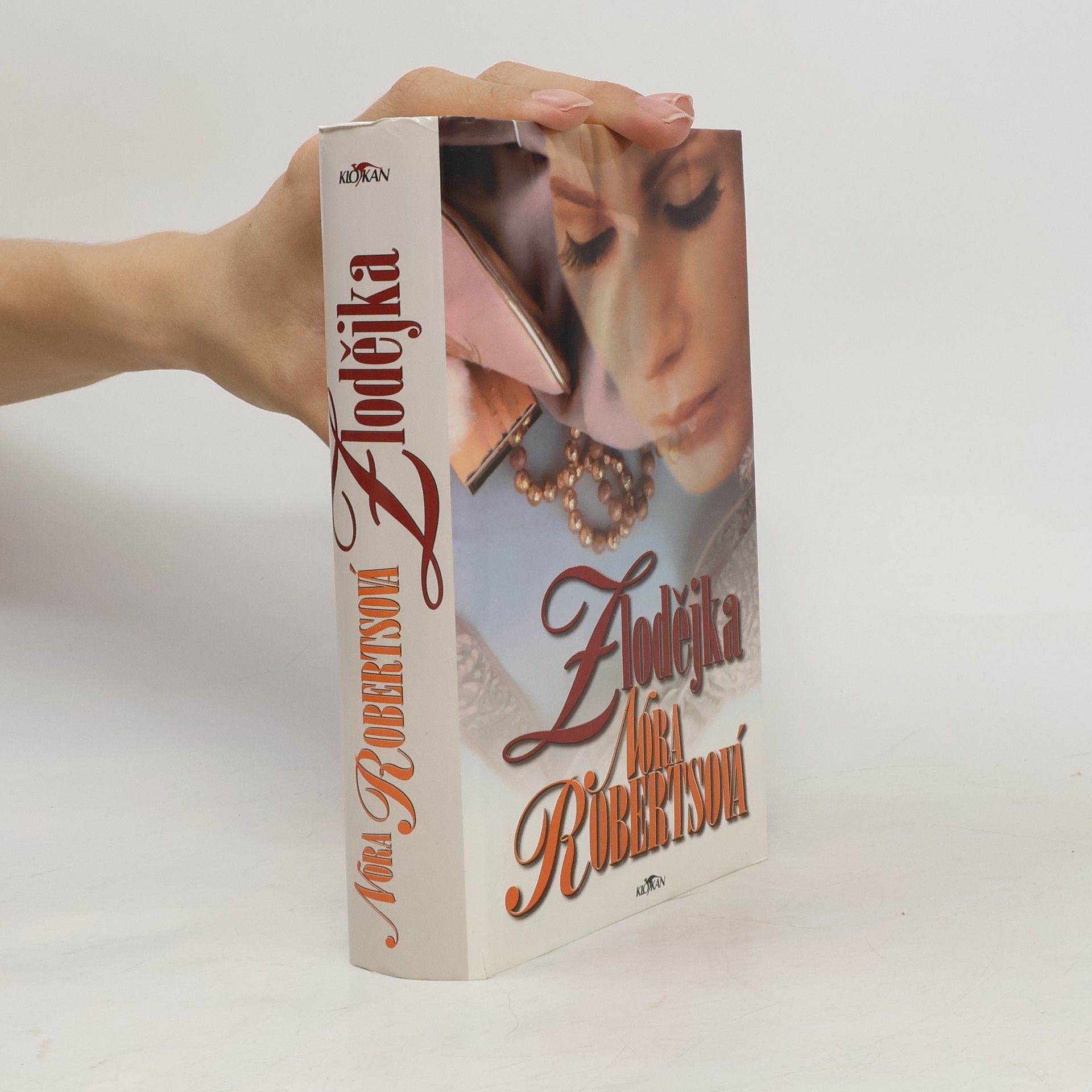 Nora Roberts Zlodějka