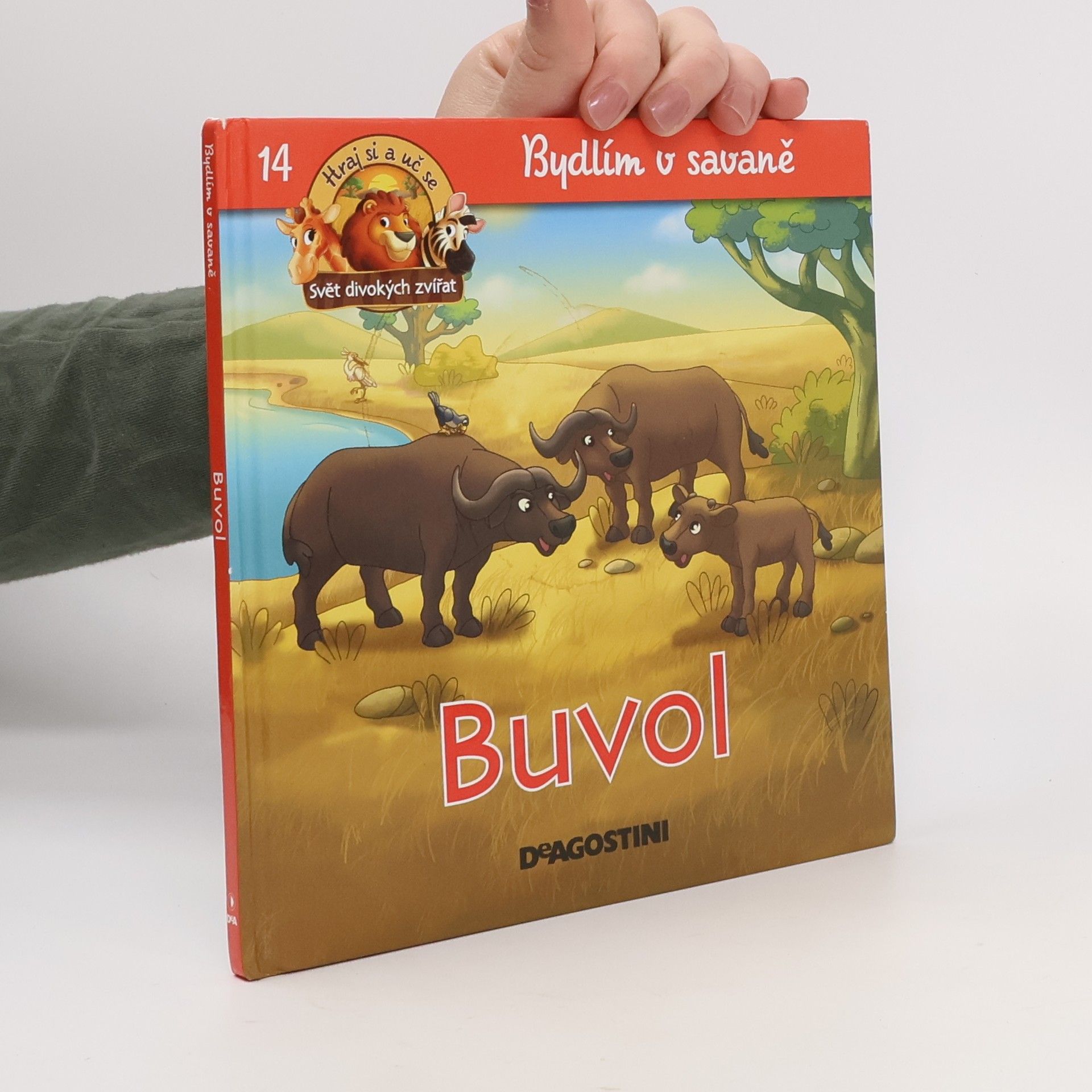 Various authors Bydlím v savaně 14. Buvol