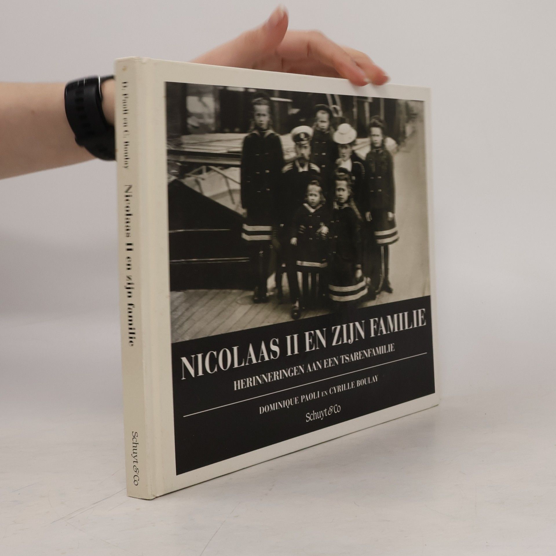 Dominique Paoli Nicolaas II en zijn familie: herinneringen aan een tsarenfamilie