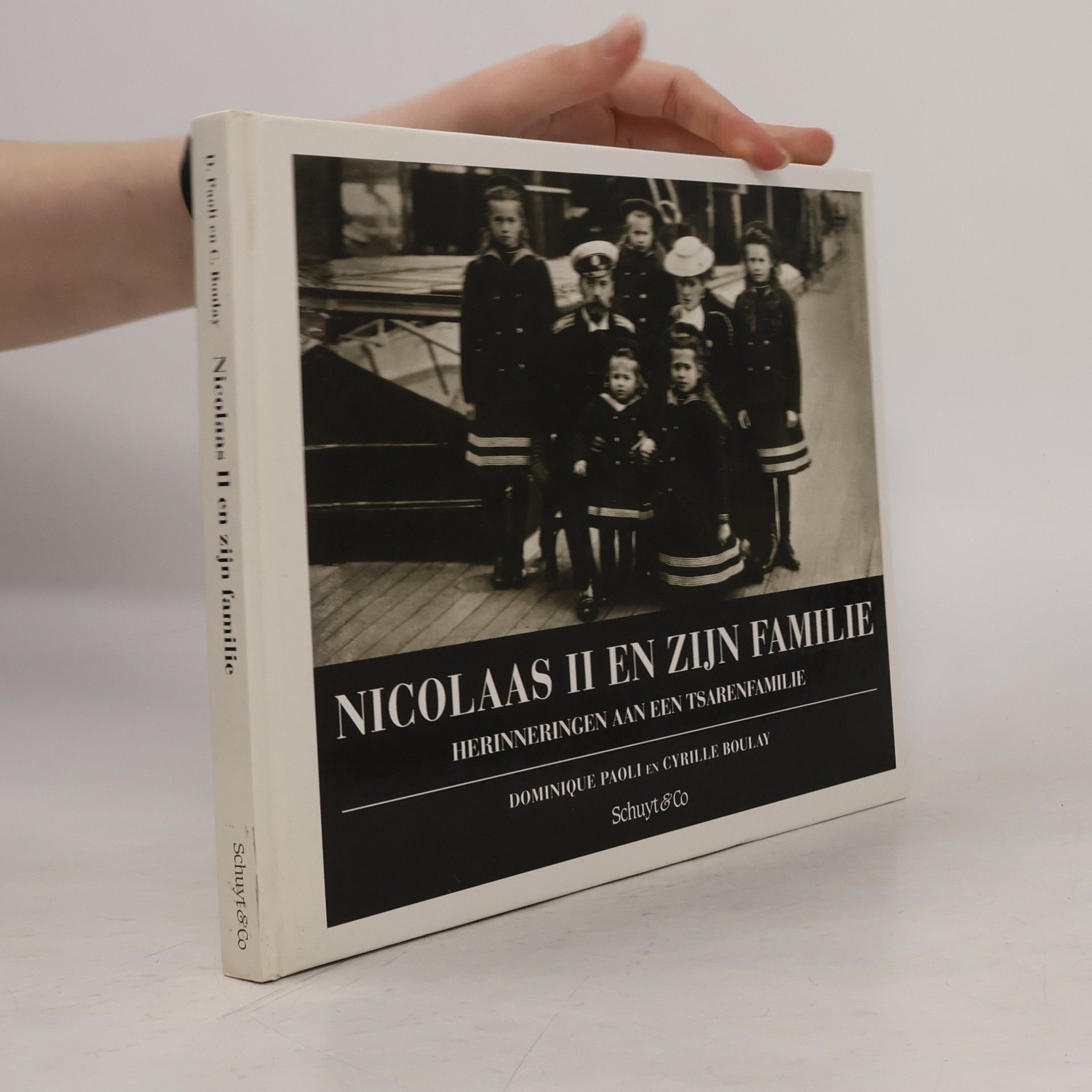 Dominique Paoli Nicolaas II en zijn familie: herinneringen aan een tsarenfamilie