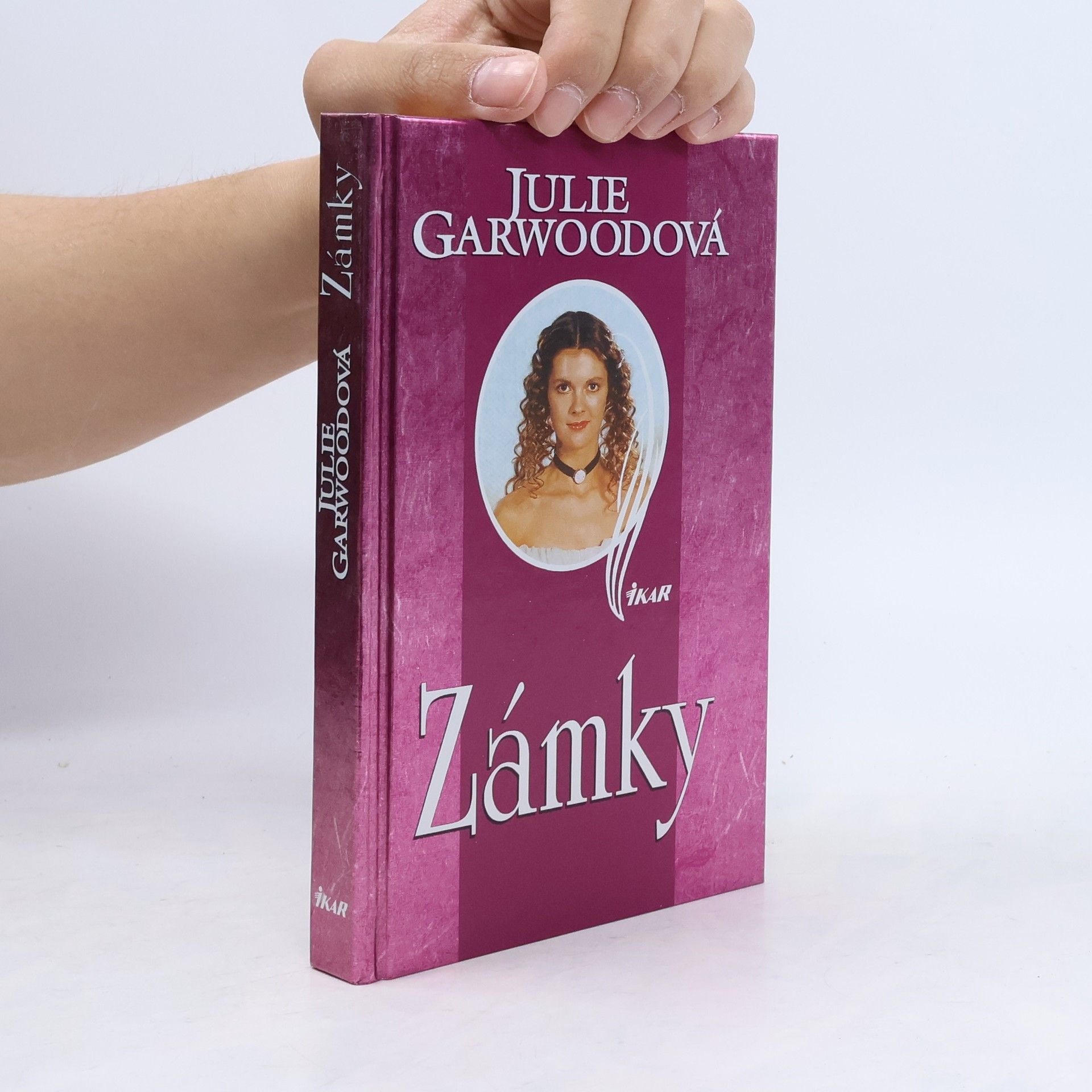 Julie Garwood Zámky