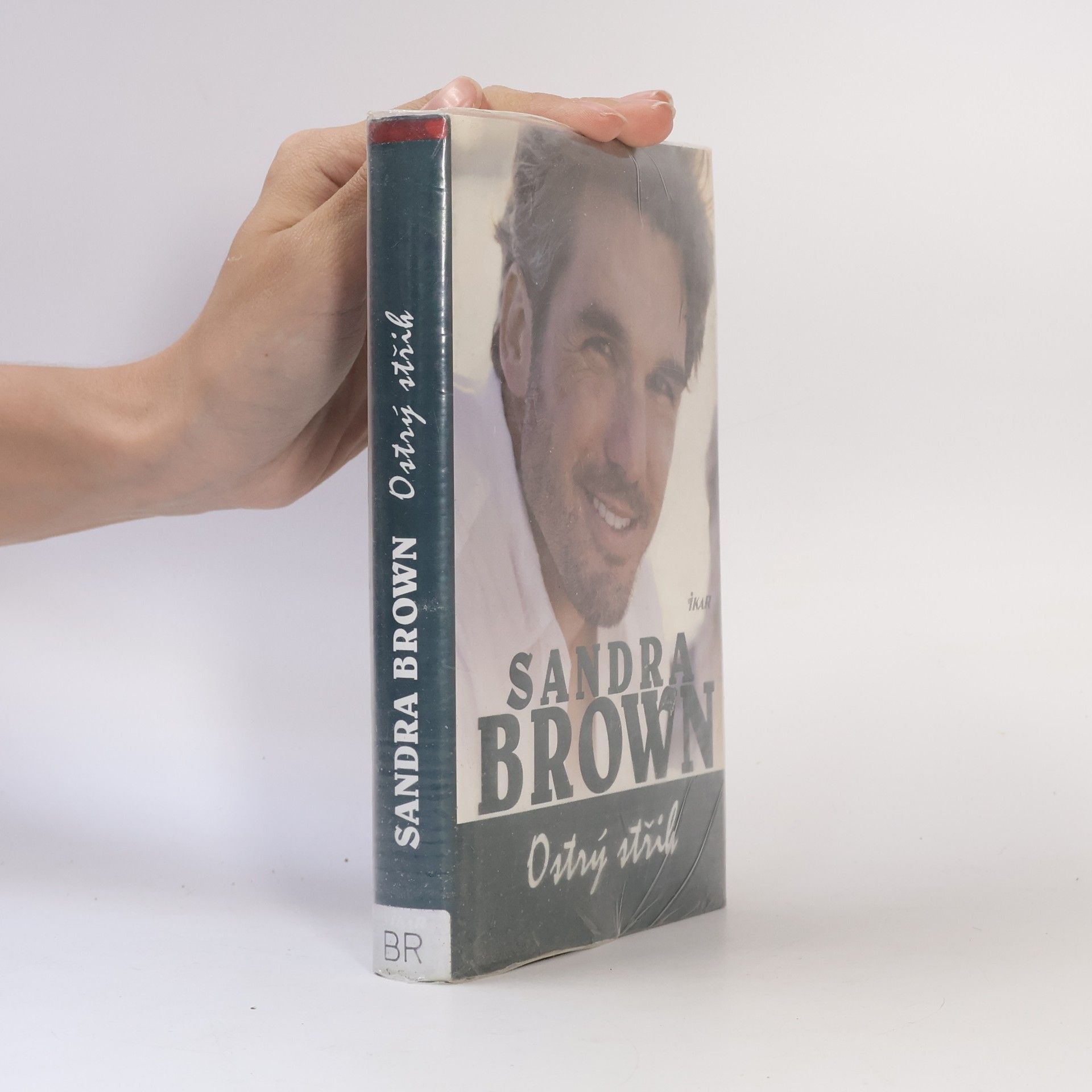Sandra Brown Ostrý střih