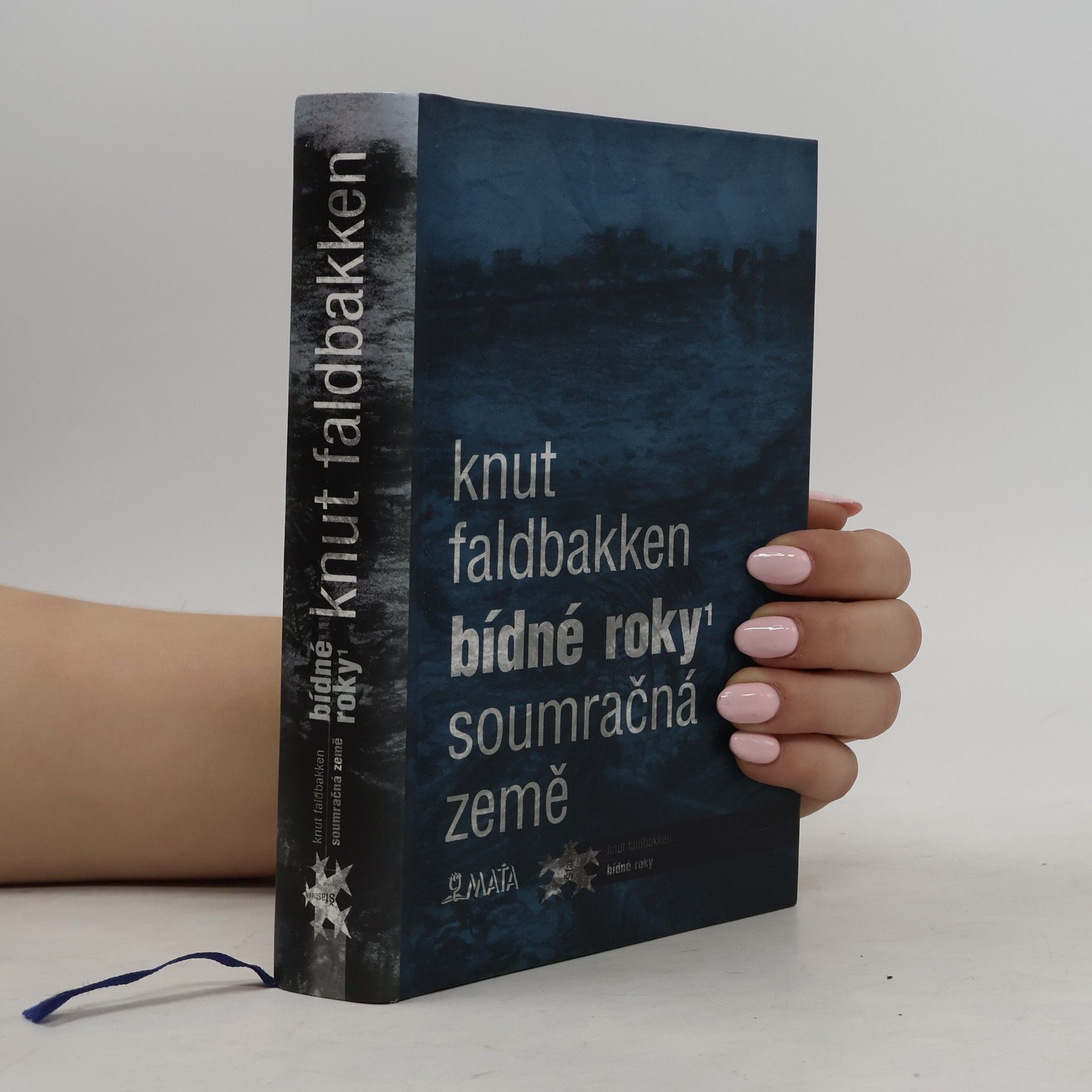 Knut Faldbakken Soumračná země