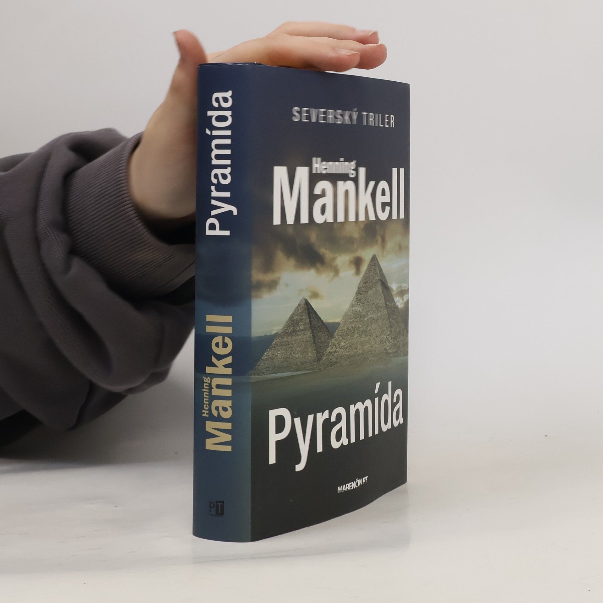 Henning Mankell Pyramída