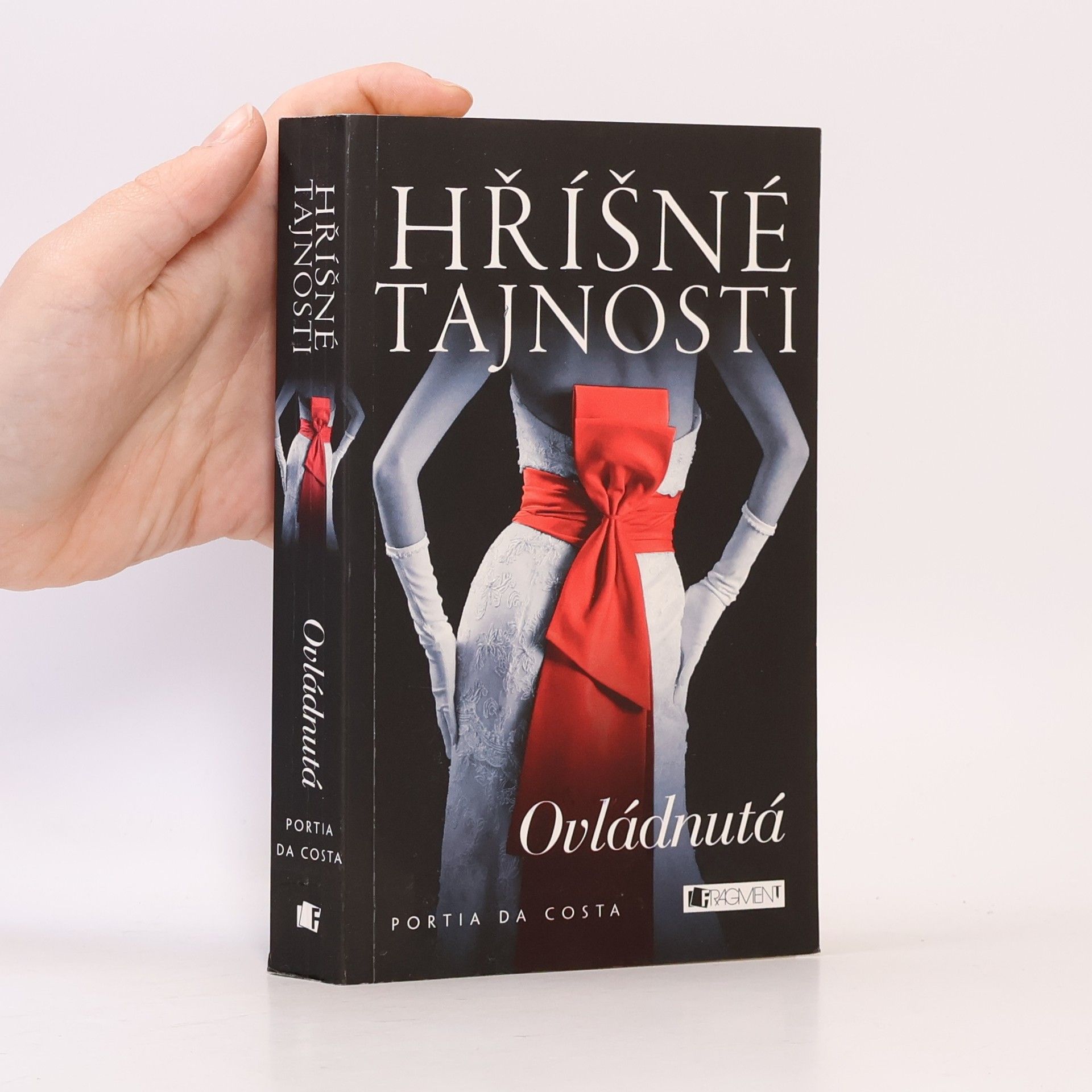 Portia Da Costa Hříšné tajnosti. Ovládnutá