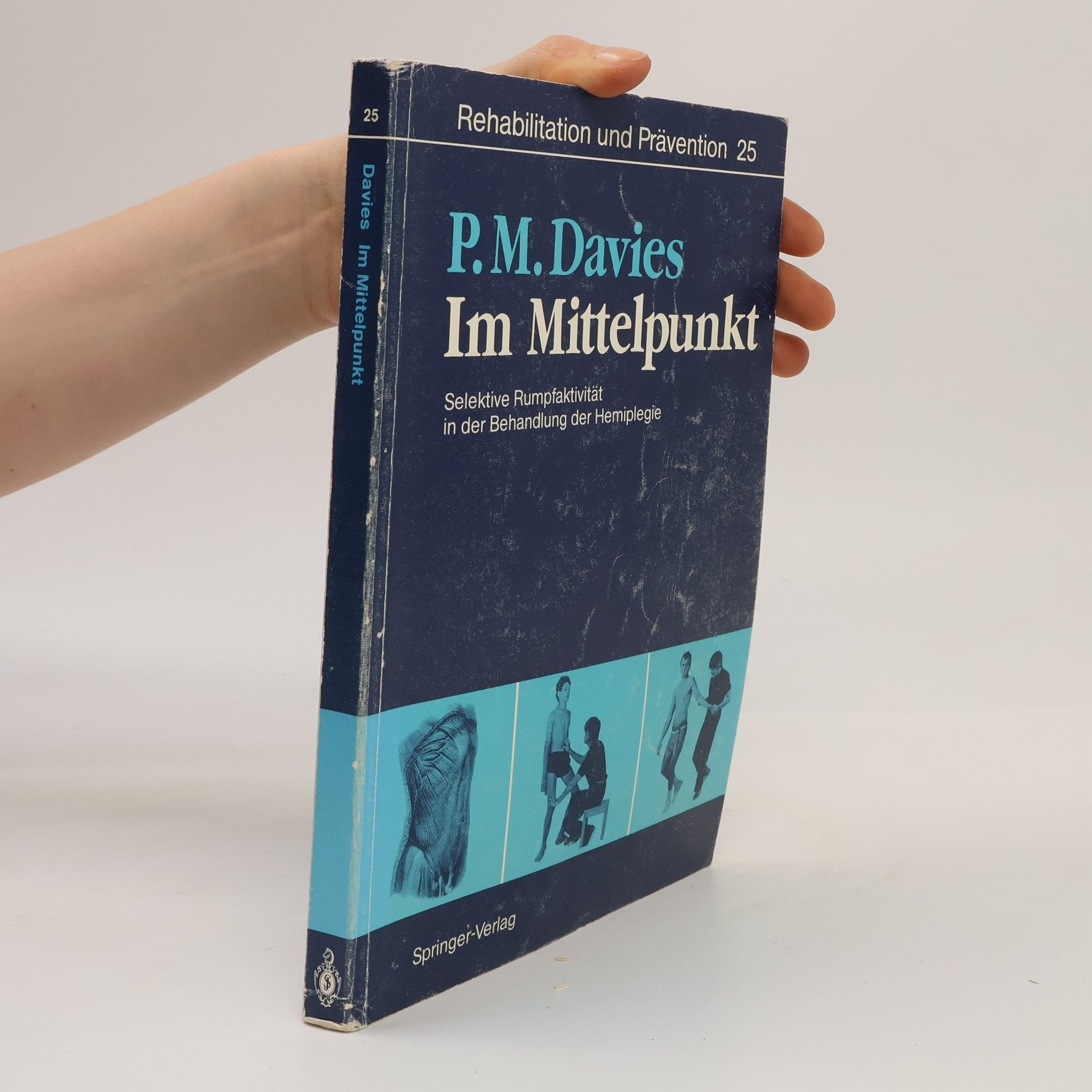 Patricia M. Davies Im Mittelpunkt