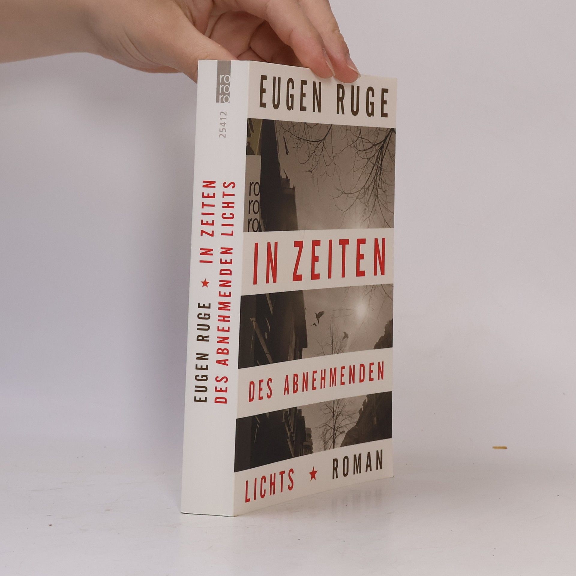 Eugen Ruge In Zeiten des abnehmenden Lichts