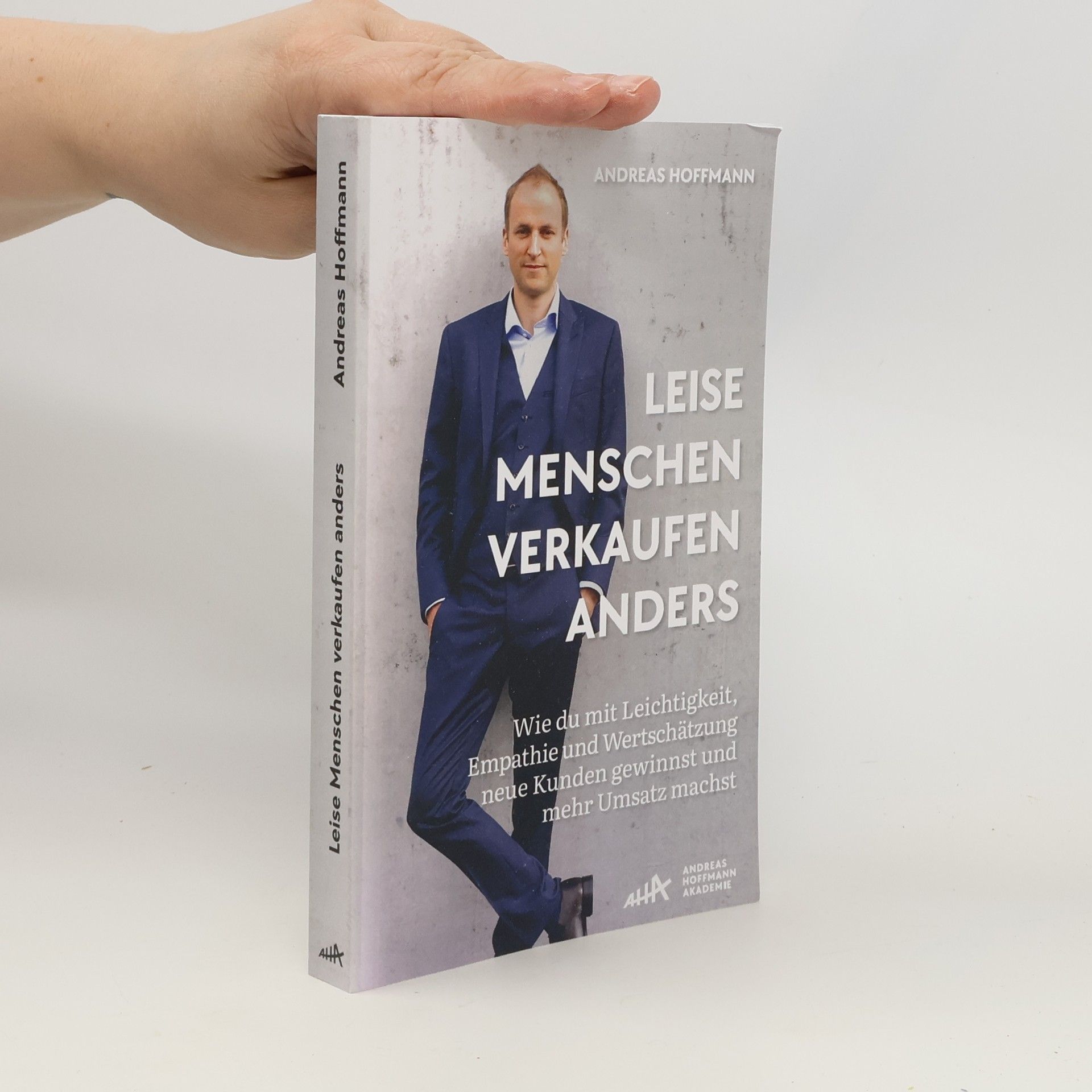 Leise Menschen verkaufen Anders