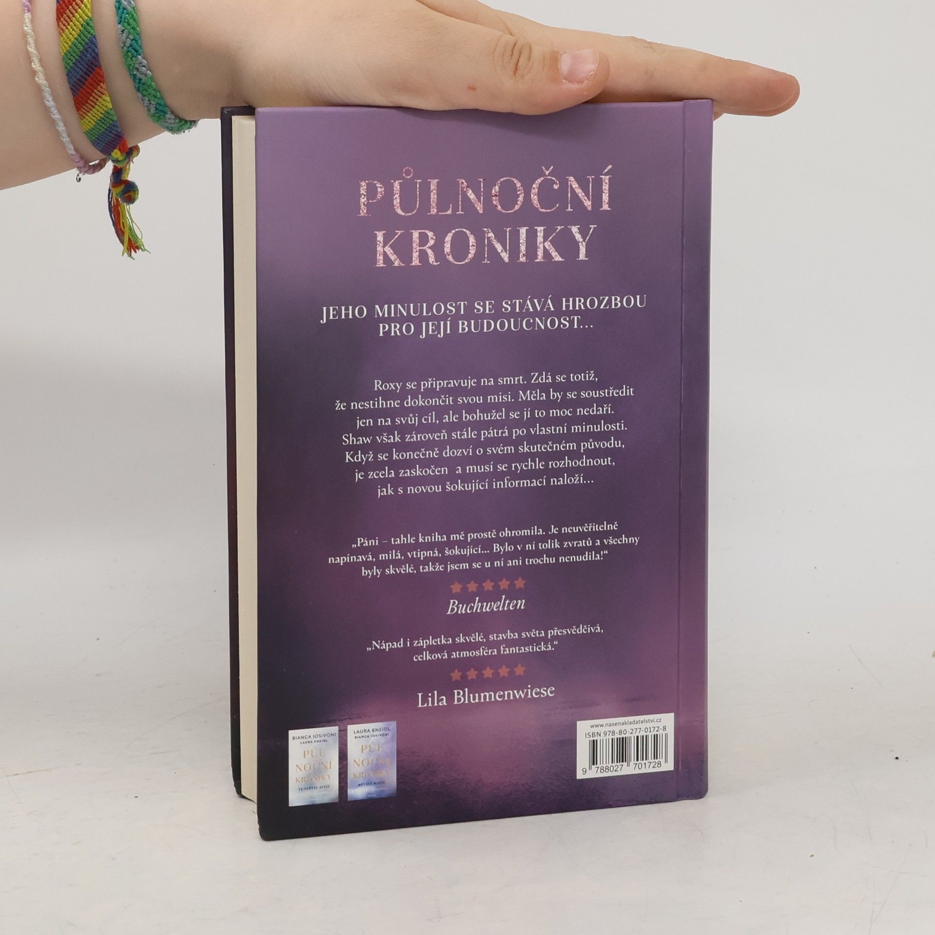 Bianca Iosivoni Půlnoční kroniky: Temný amulet.