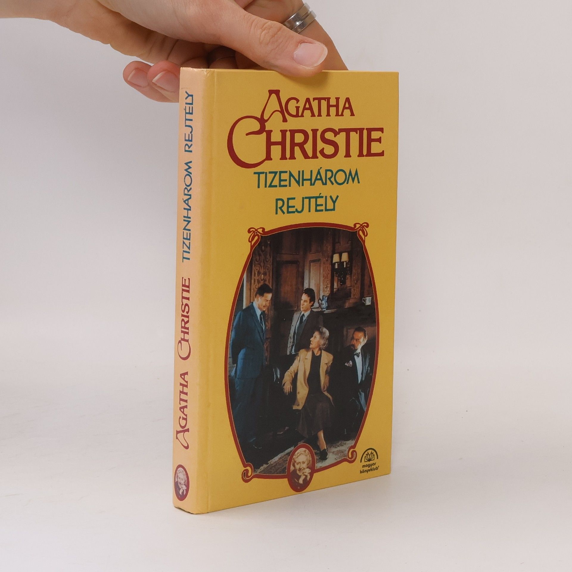 Agatha Christie Tizenhárom rejtély