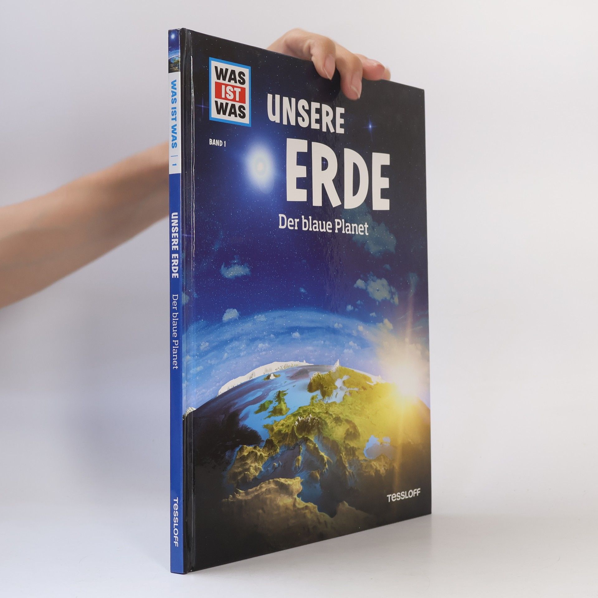 Karl Urban Unsere Erde