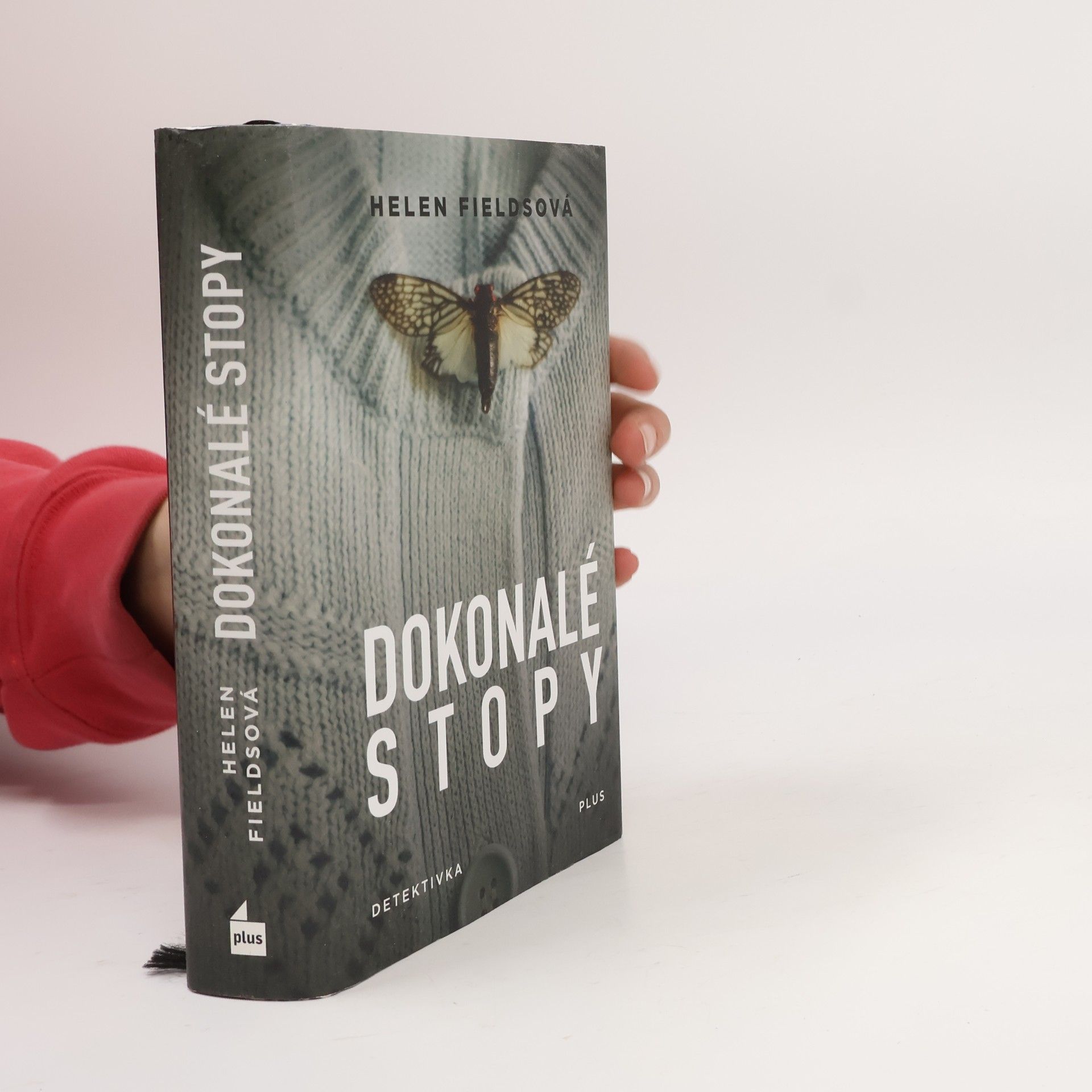 Helen Fields Dokonalé stopy
