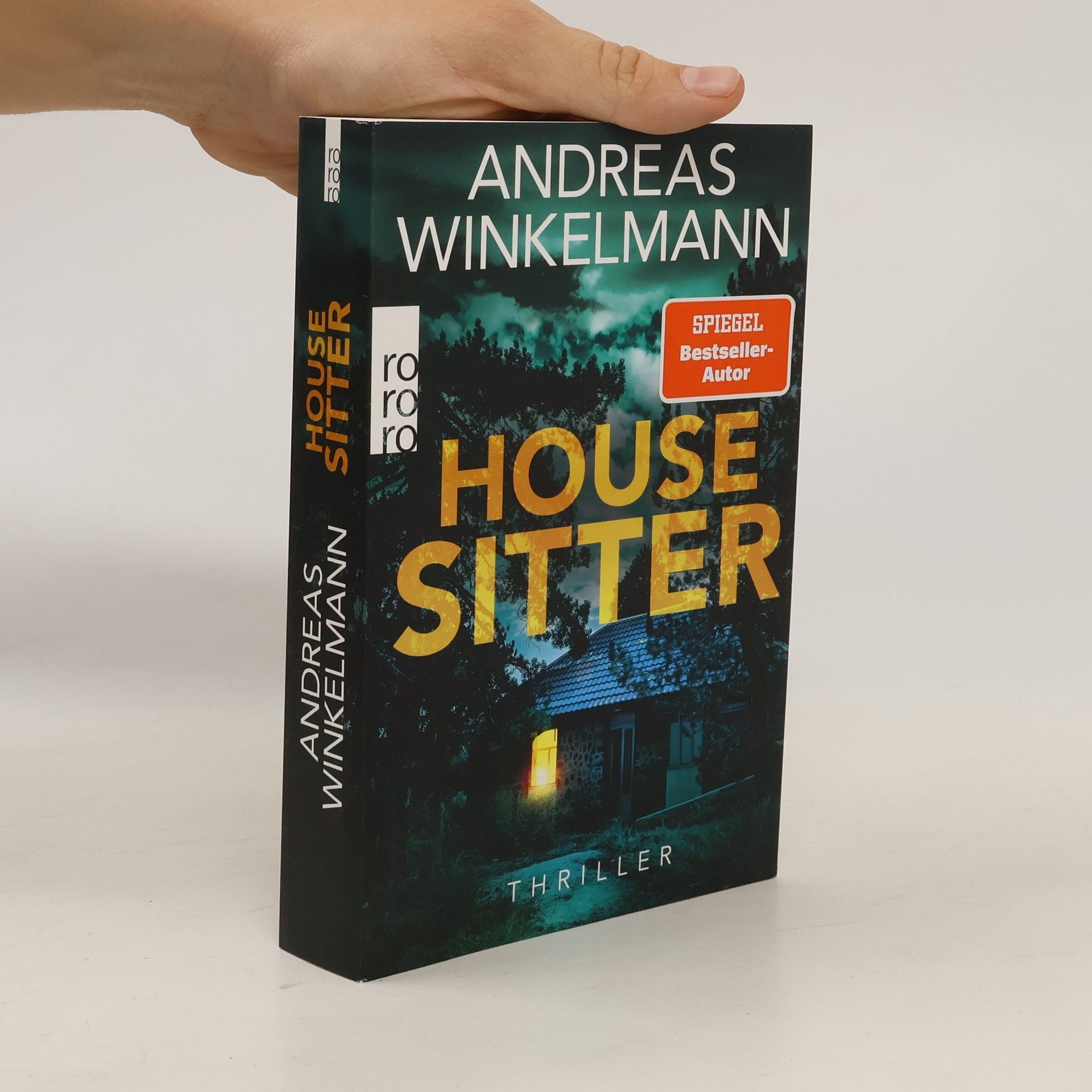 Hendrik Winter Housesitter
