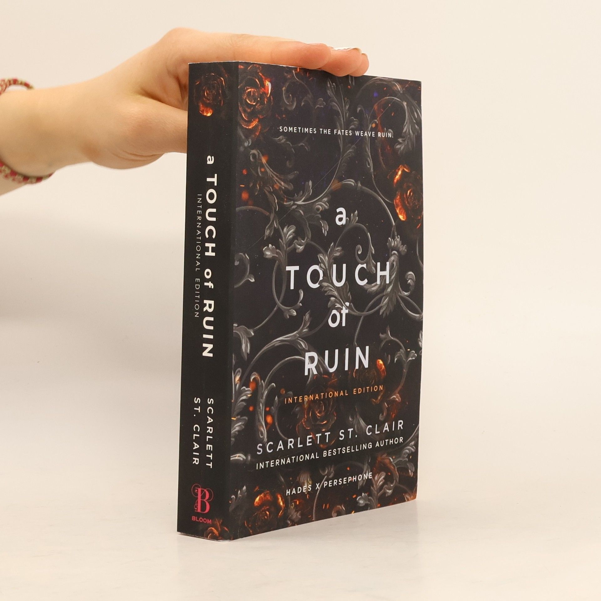 Scarlett St. Clair A Touch of Ruin
