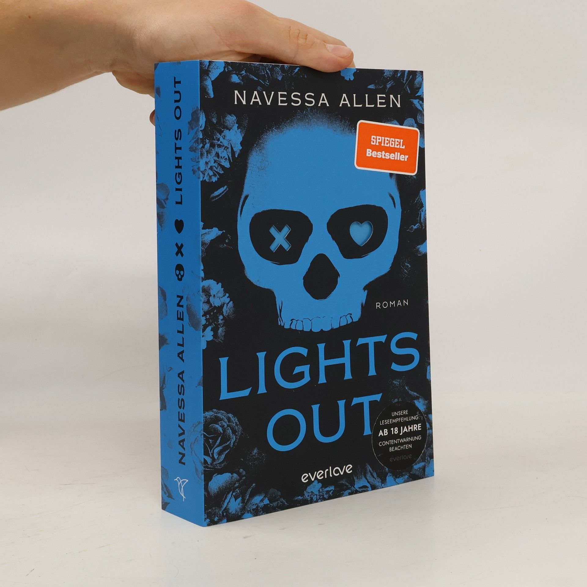 Navessa Allen Lights Out
