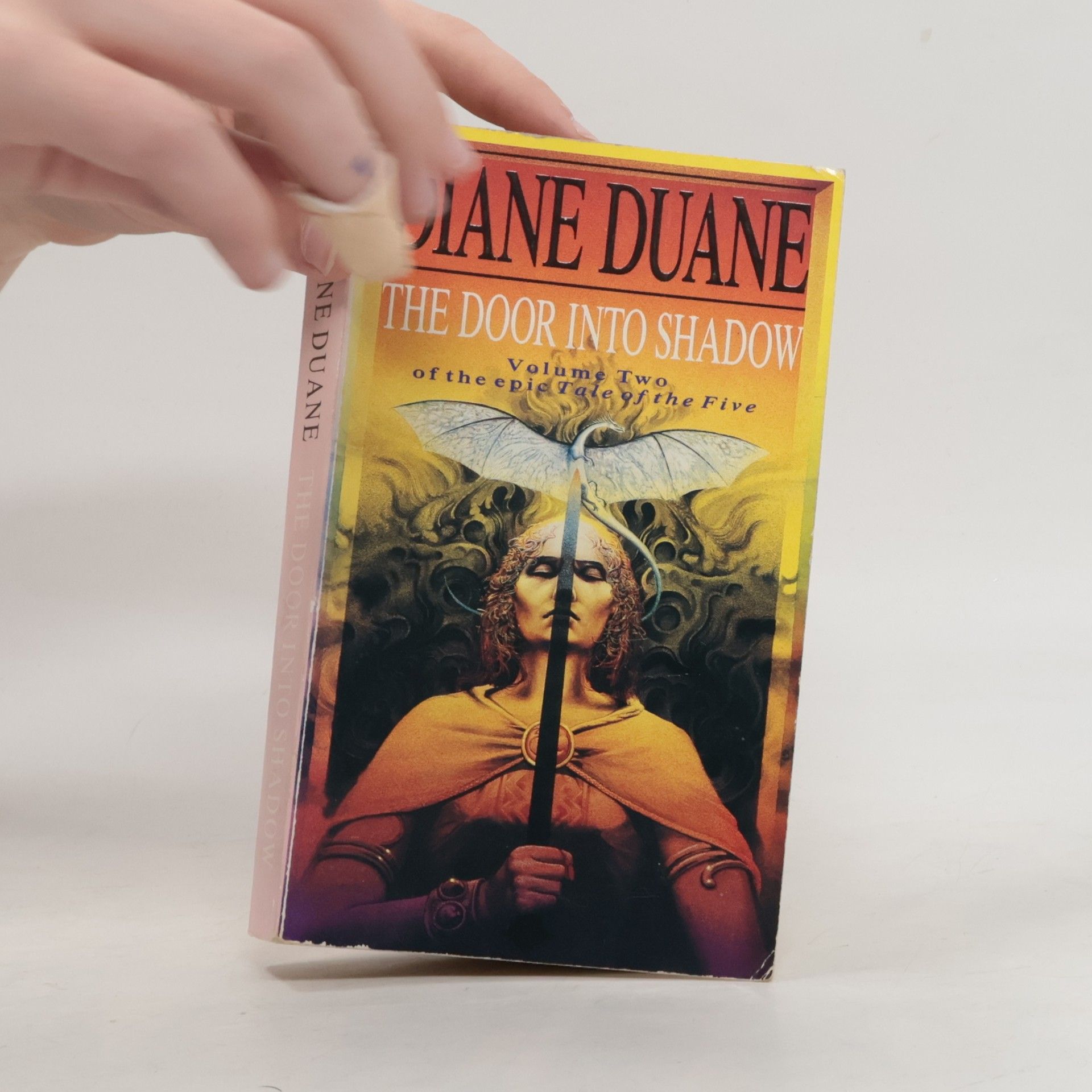 Diane Duane The Door Into Shadow. Volume 2. Tale of the Five