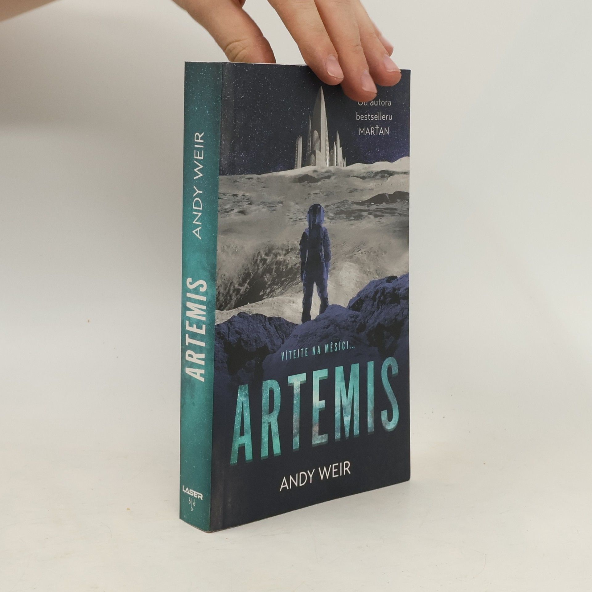 Andy Weir Artemis
