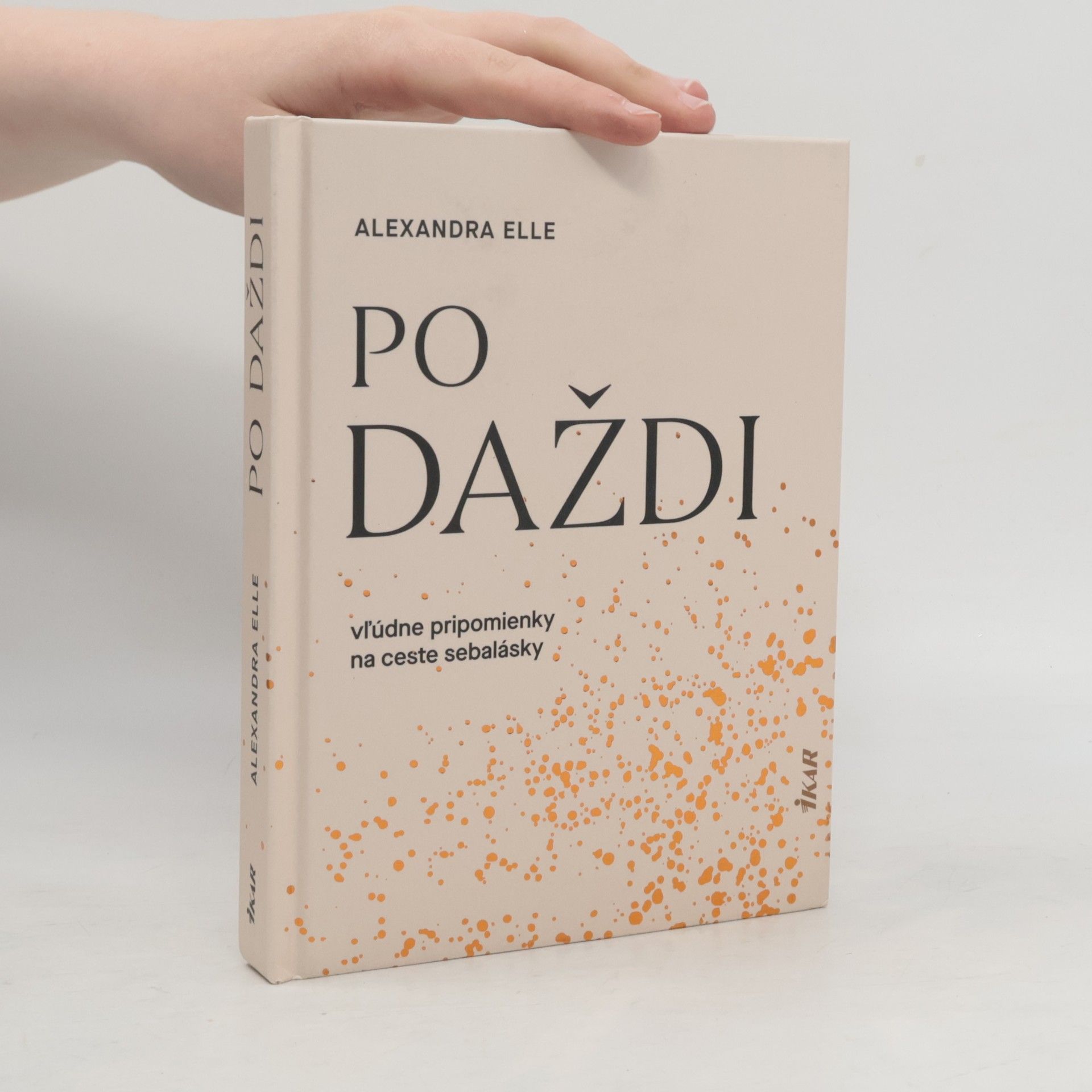 Alexandra Elle Po daždi