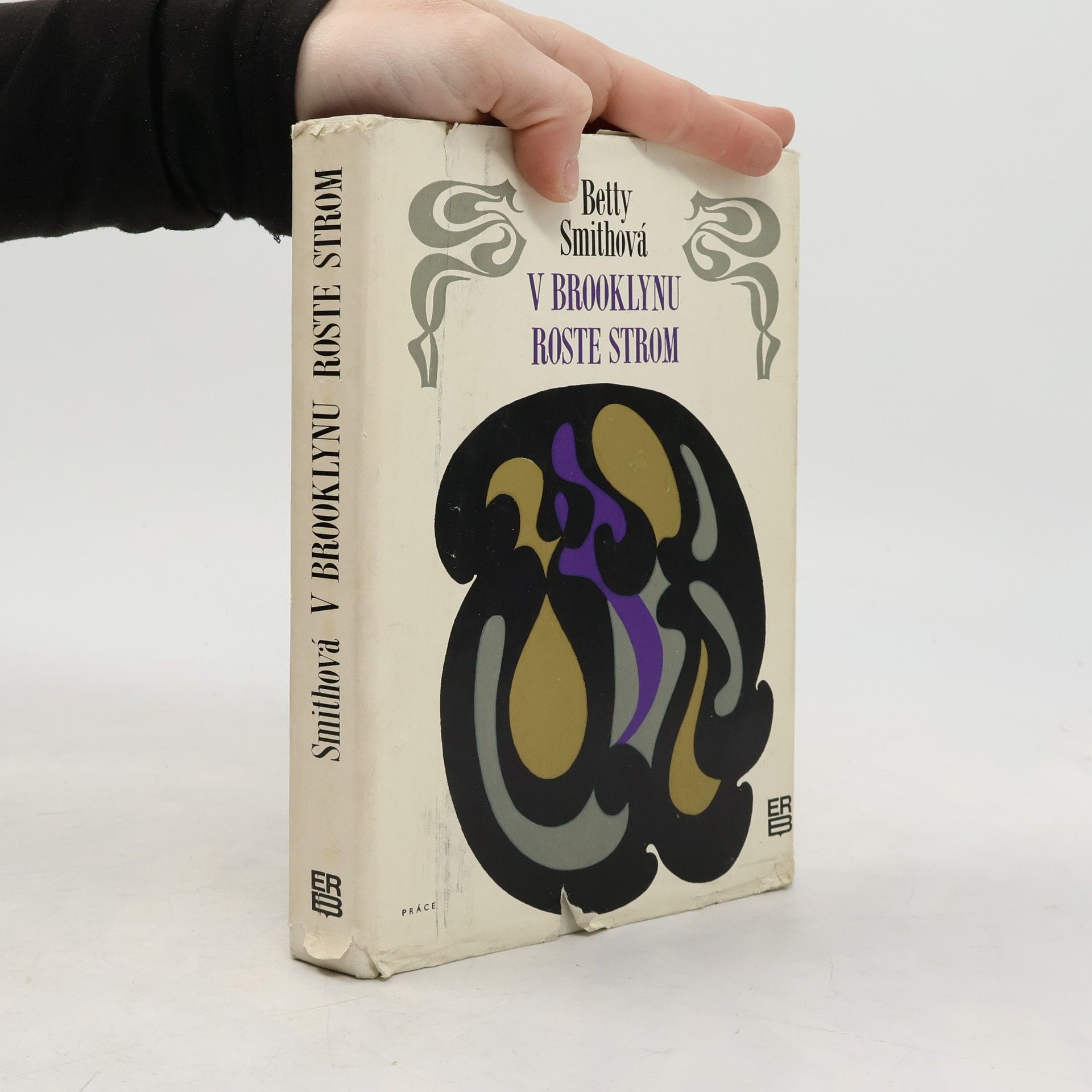 Betty Smith V Brooklynu roste strom
