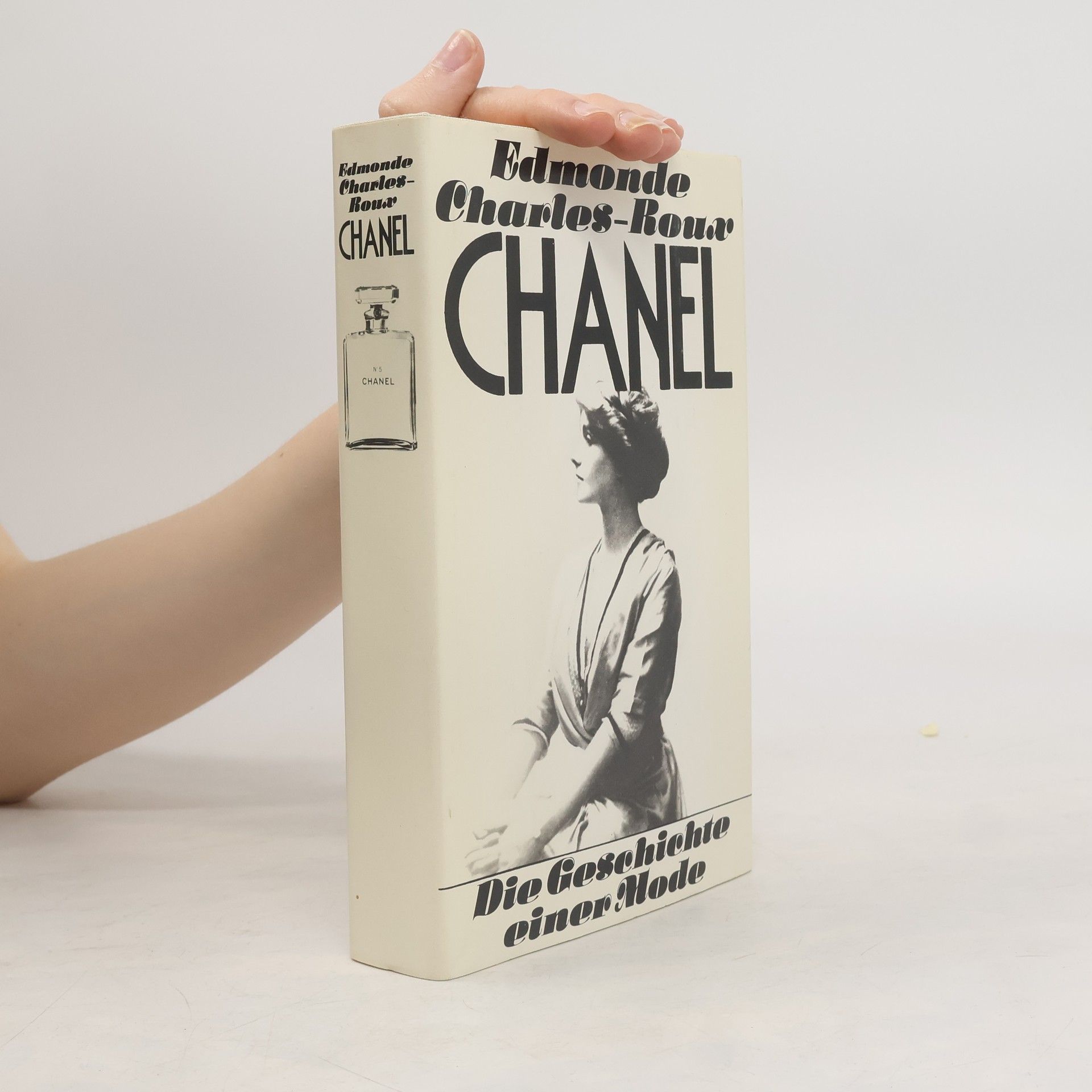 Edmonde Charles-Roux Chanel